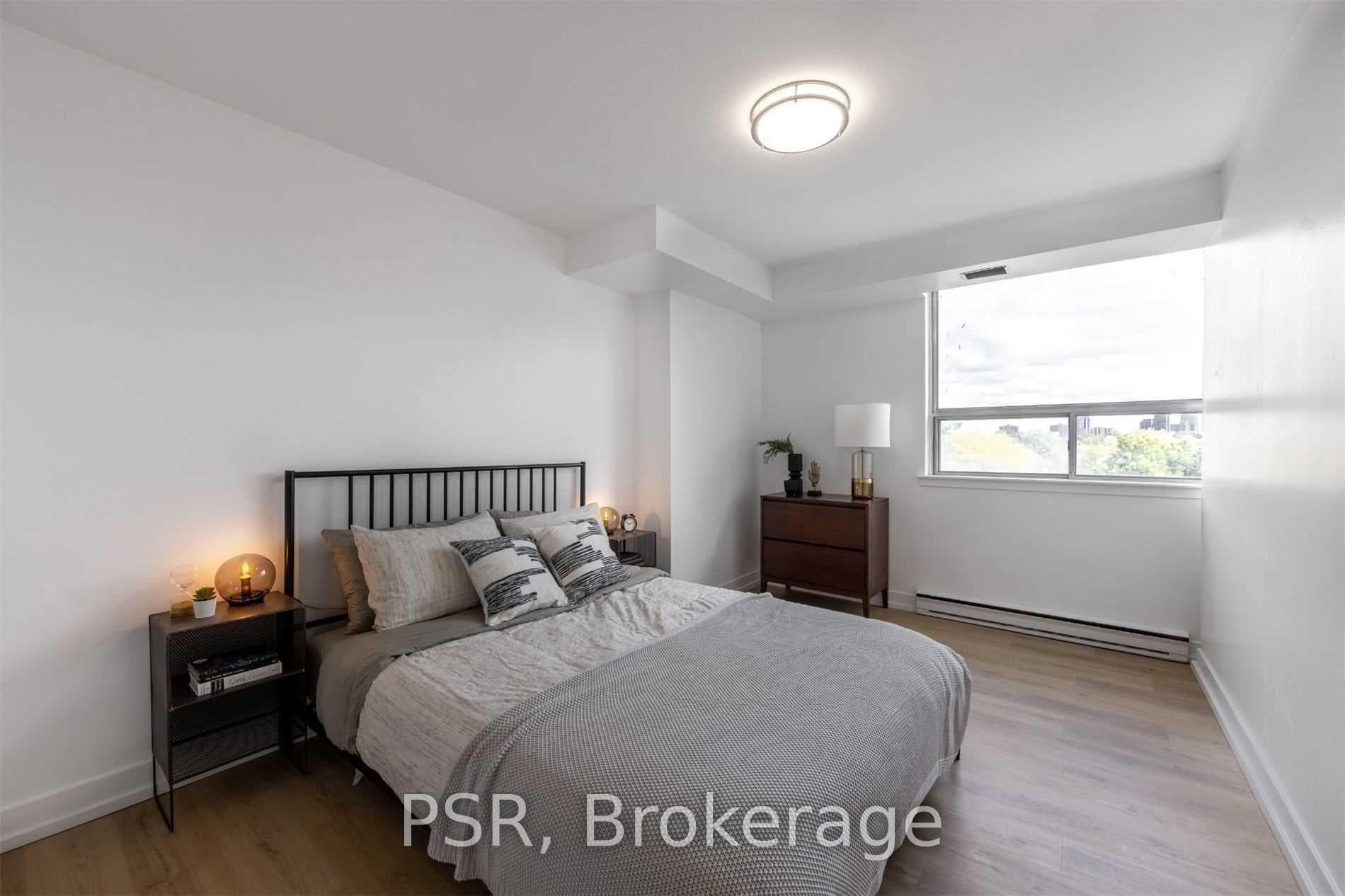 240 Markland Drive Unit 410 photo 16