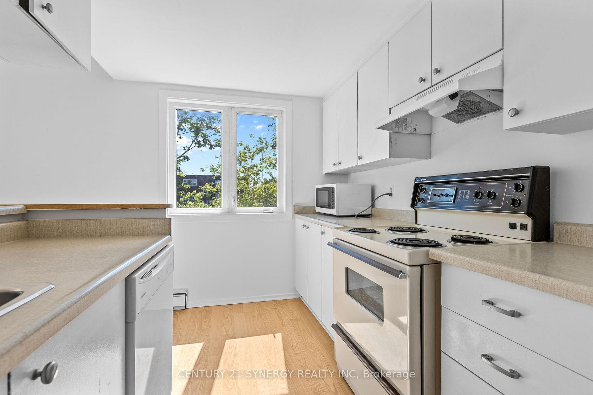 1204 Shillington Avenue Unit 8 photo 7