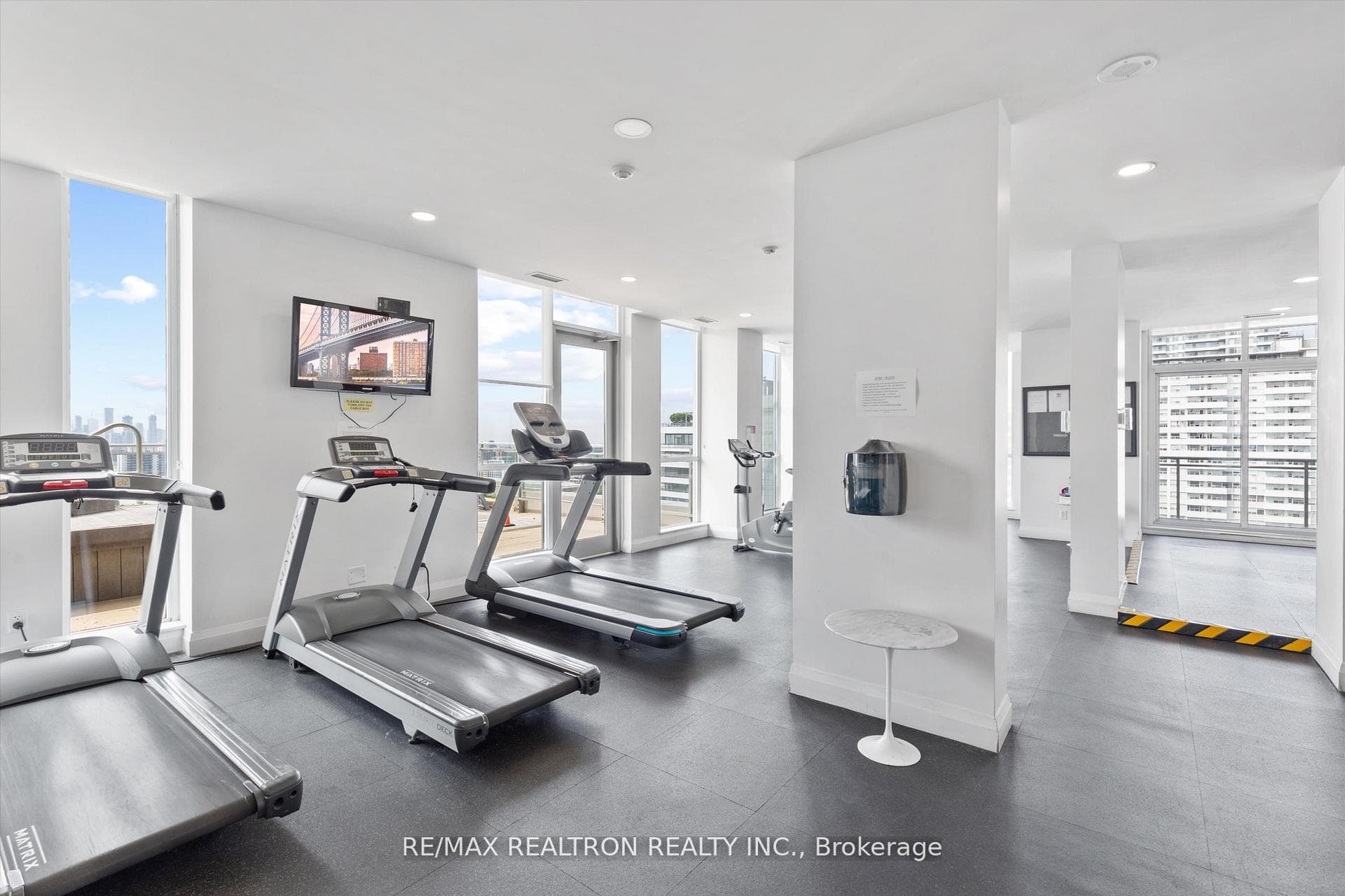 83 Redpath Avenue Unit 1101 photo 29