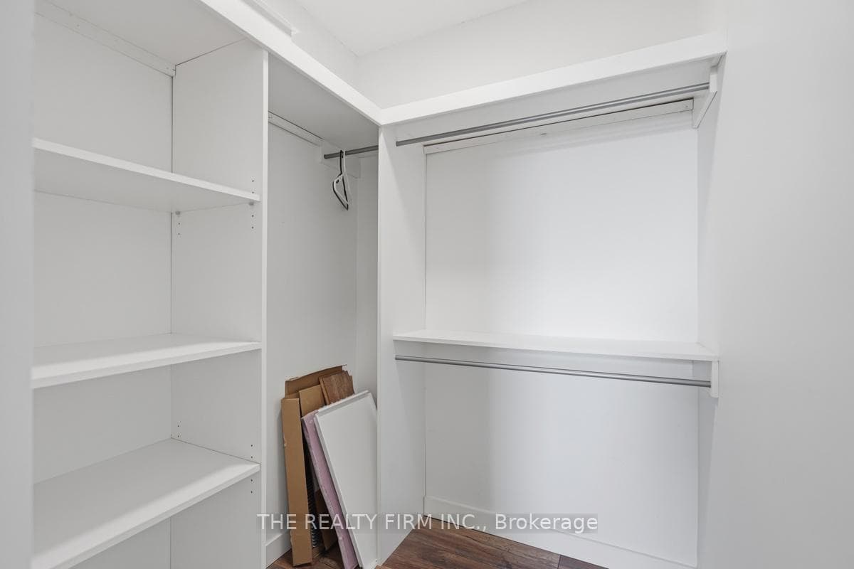 45 Pond Mills Road Unit 1210 photo 32