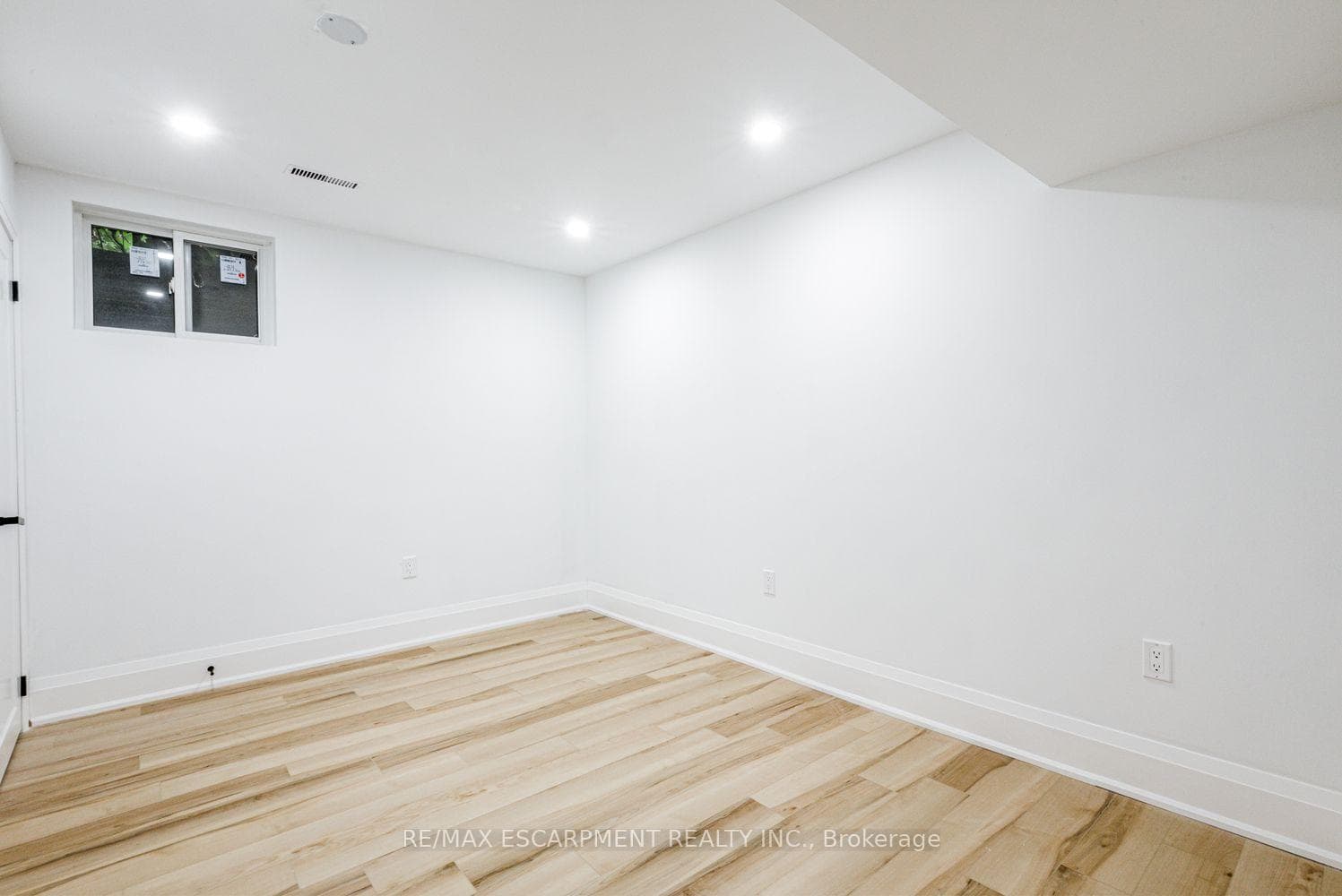 2104 Mississauga Road photo 35