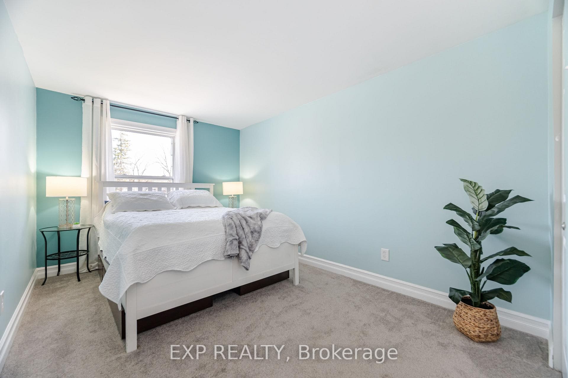 10 Rosemary Road photo 16