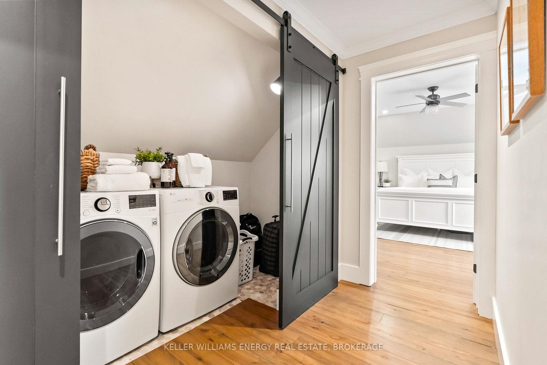 71 Bagot Street photo 24