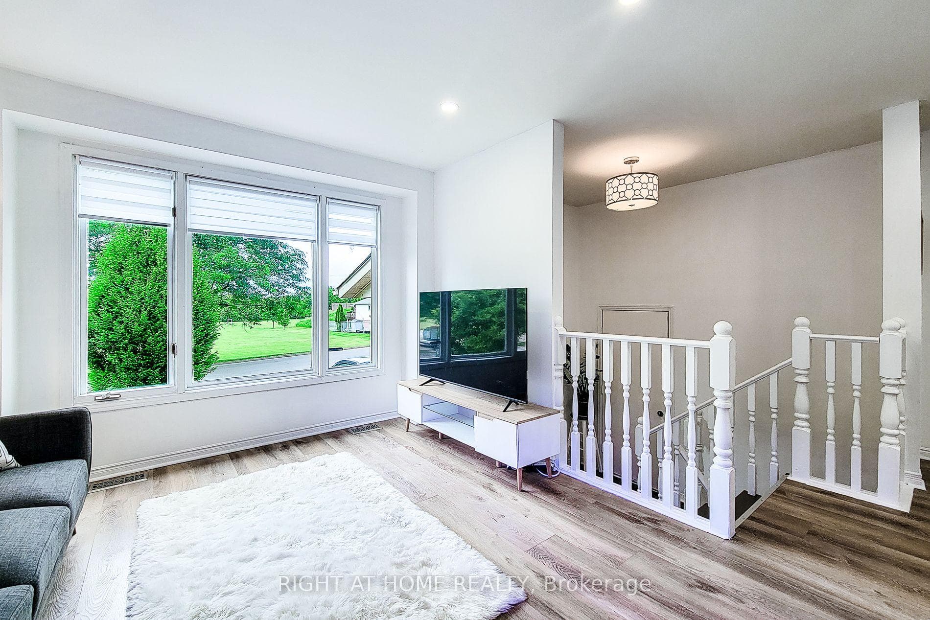 62 HAZEL Street photo 16