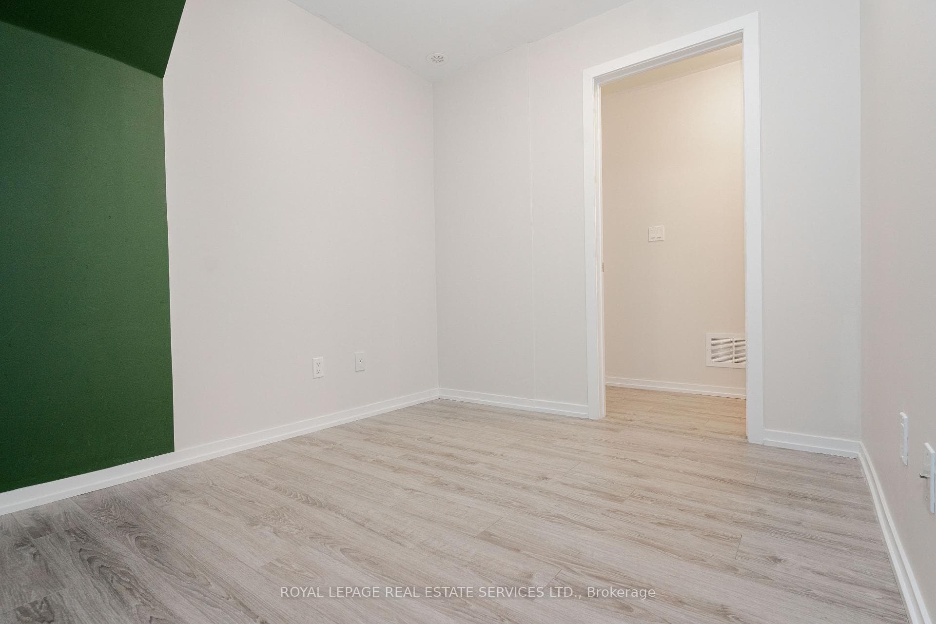 26 Bruce Street Unit C27 photo 25