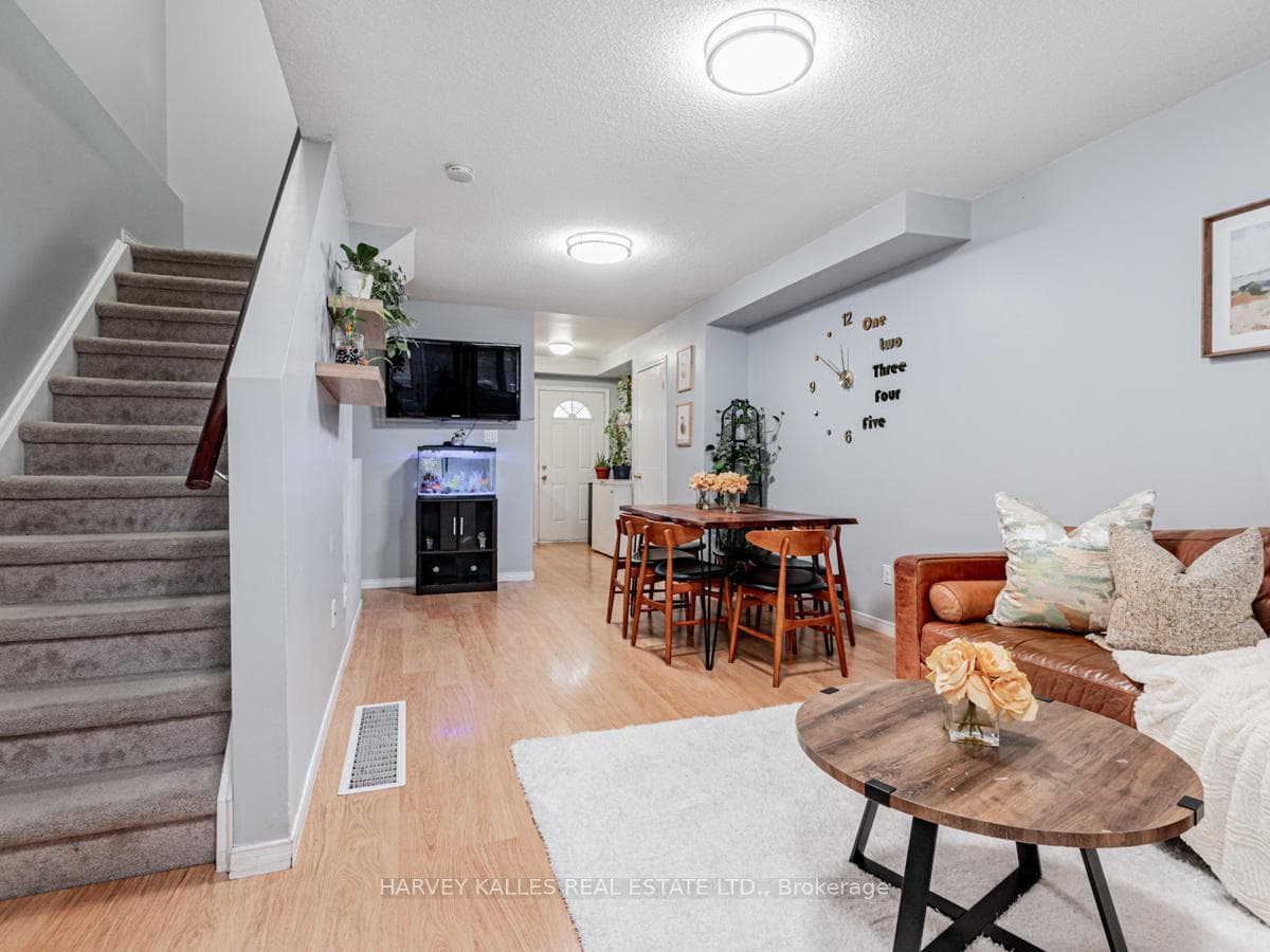 150 Pinery Trail Unit 16 photo 8