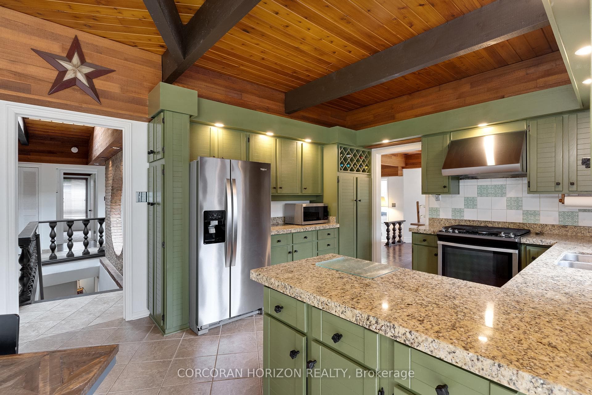 565 Fountain Street photo 17