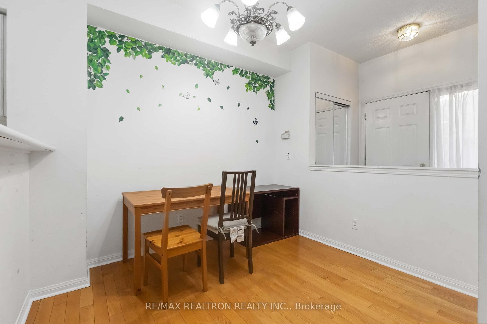 14 St. Moritz Way Unit 12 photo 11