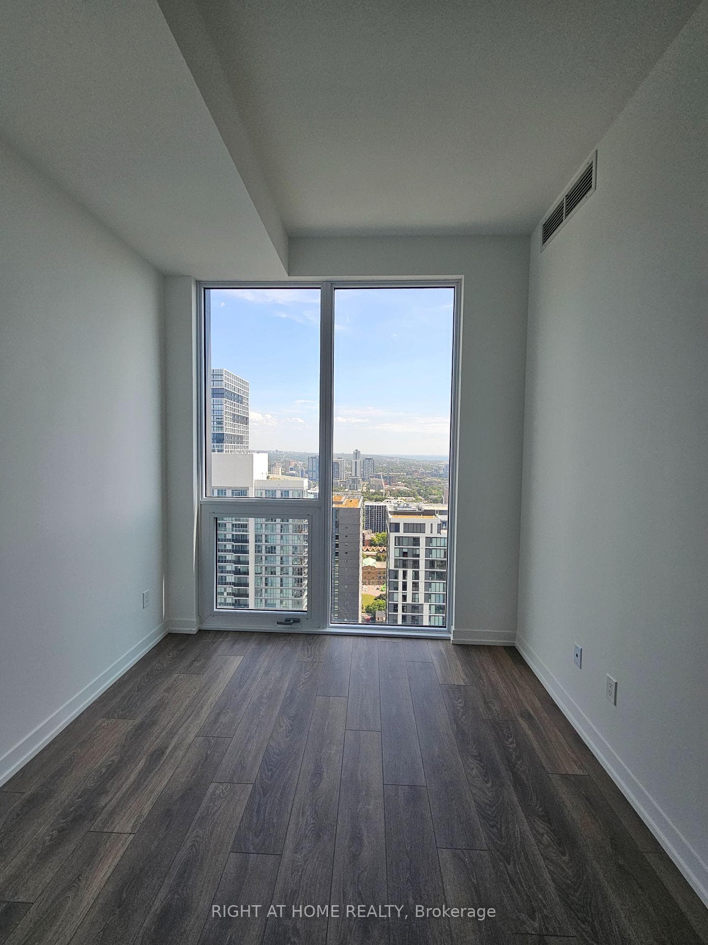82 Dalhousie Street Unit PH01 photo 4
