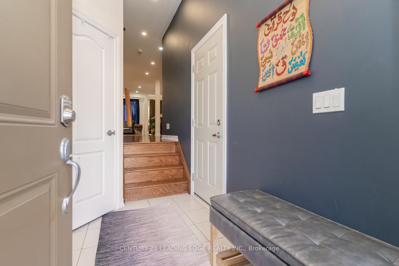 2457 Hill Rise Street photo 5