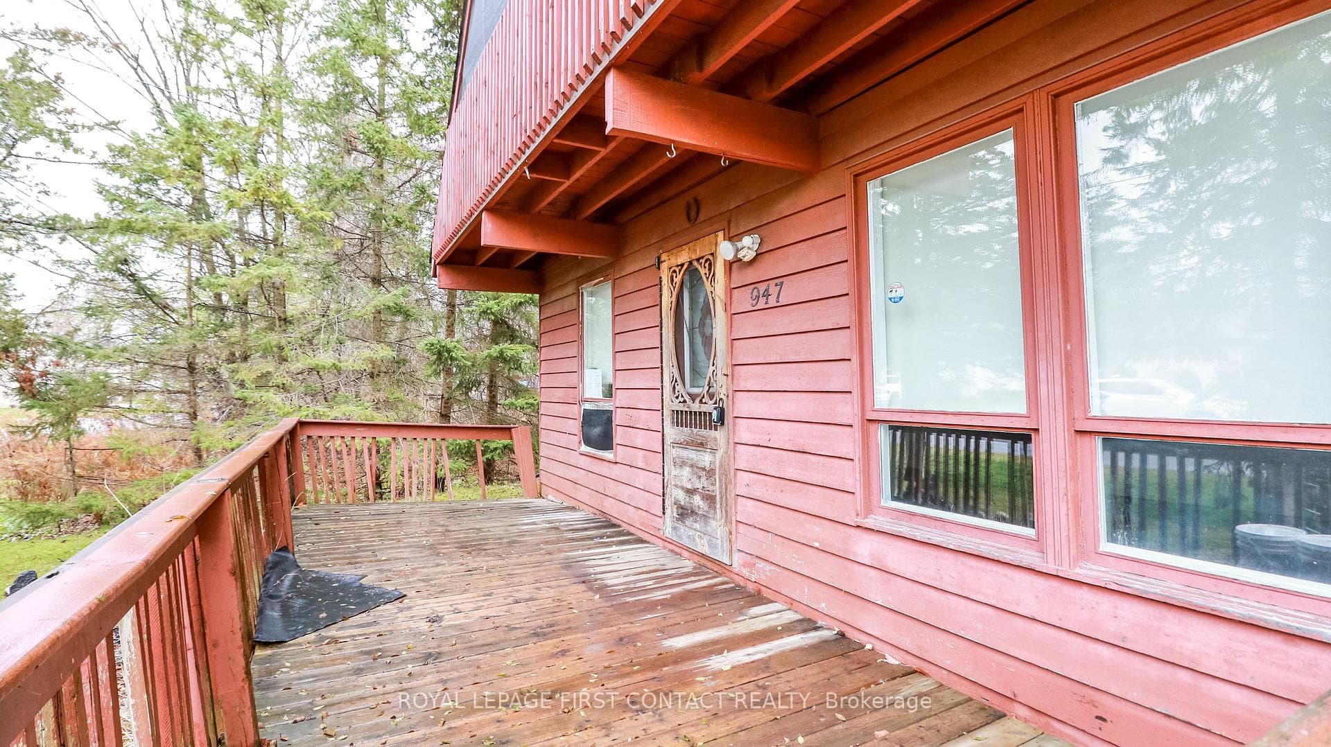 947 Gilmore Avenue photo 4