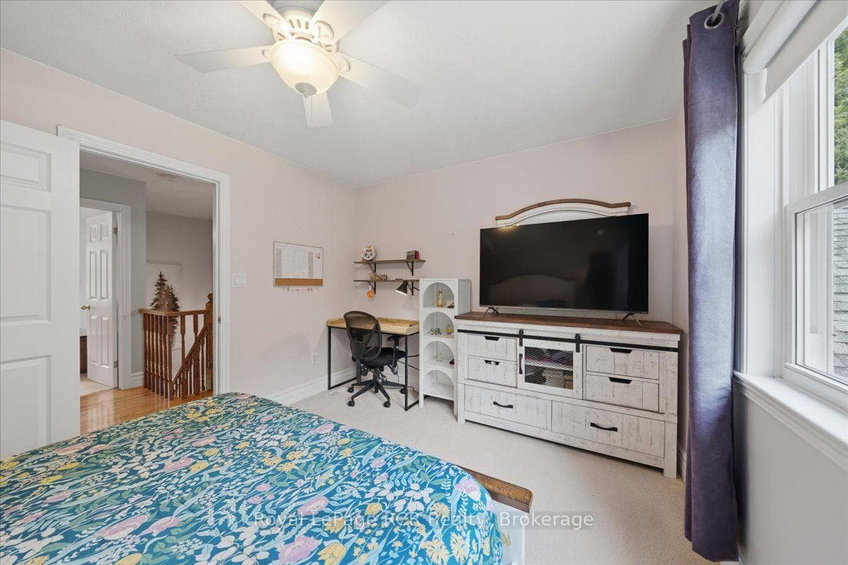 197 Carney Street photo 32