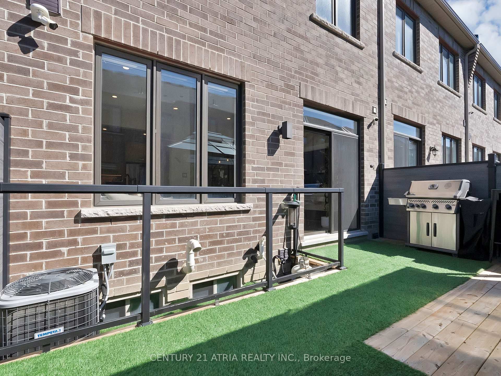 19 Boiton Street photo 38