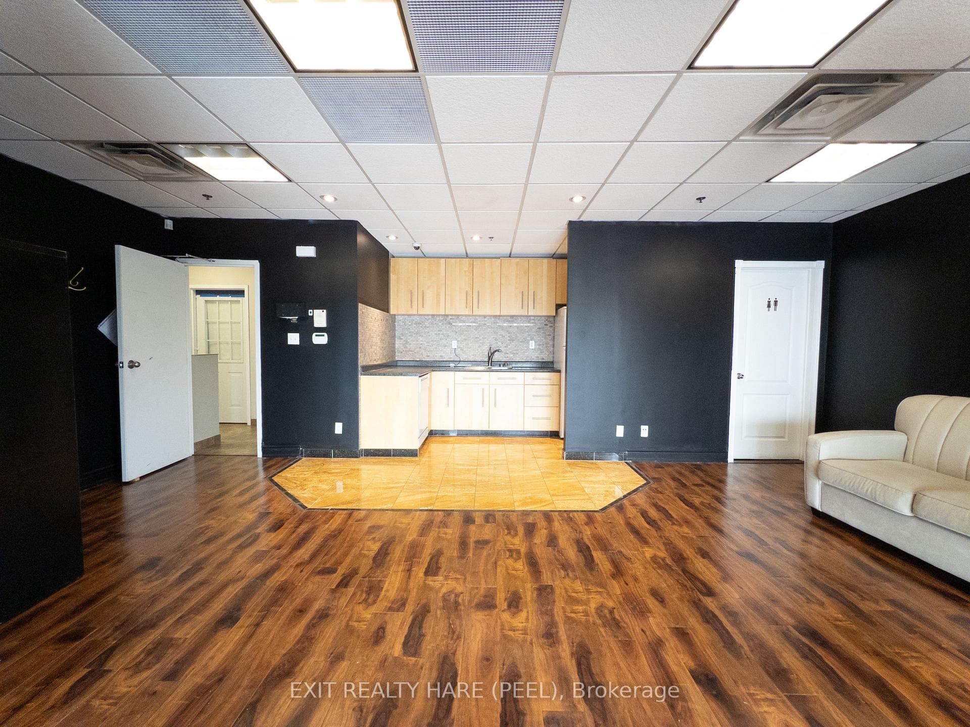 140 Regina Road Unit 24 photo 6