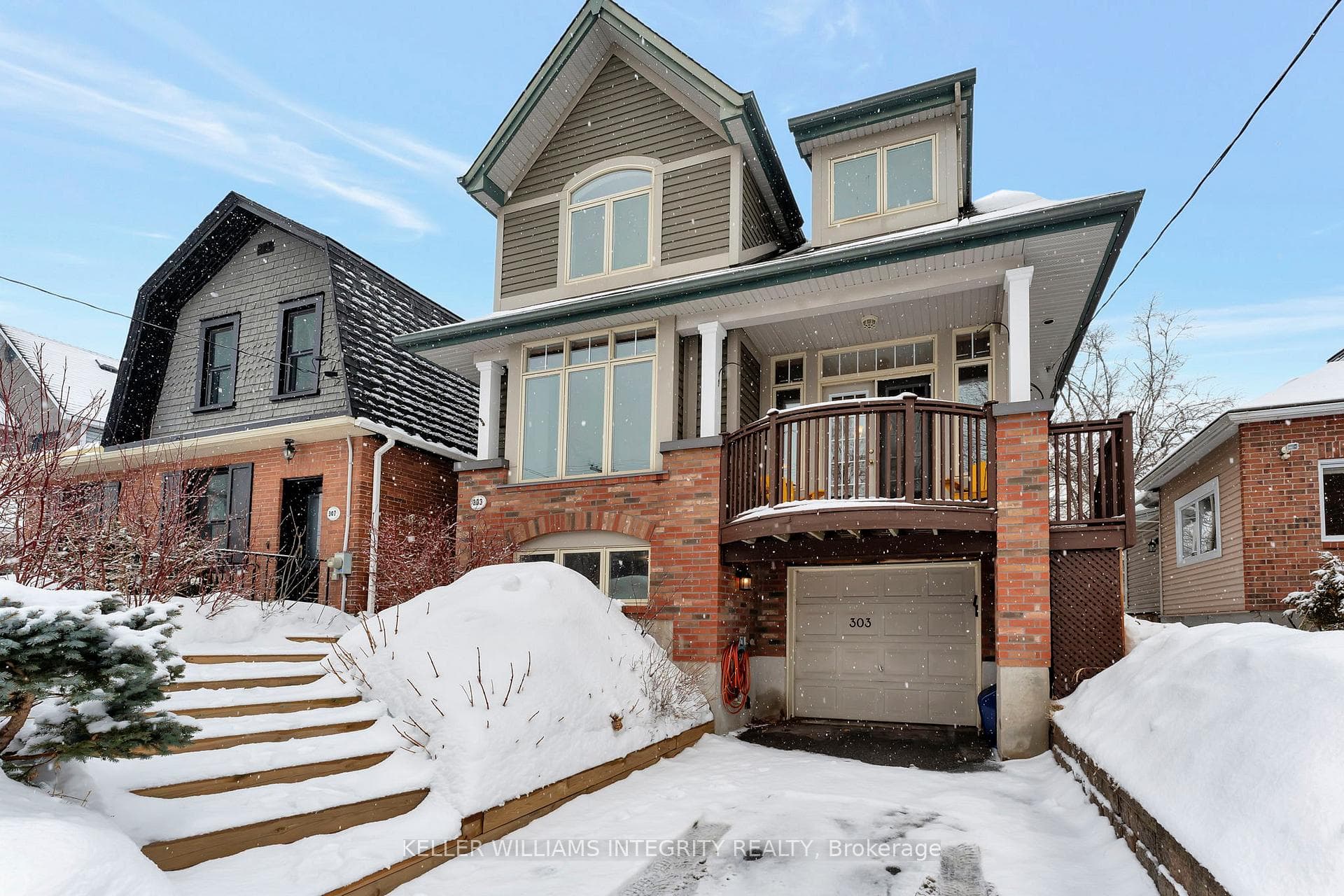 303 Dovercourt Avenue photo 1