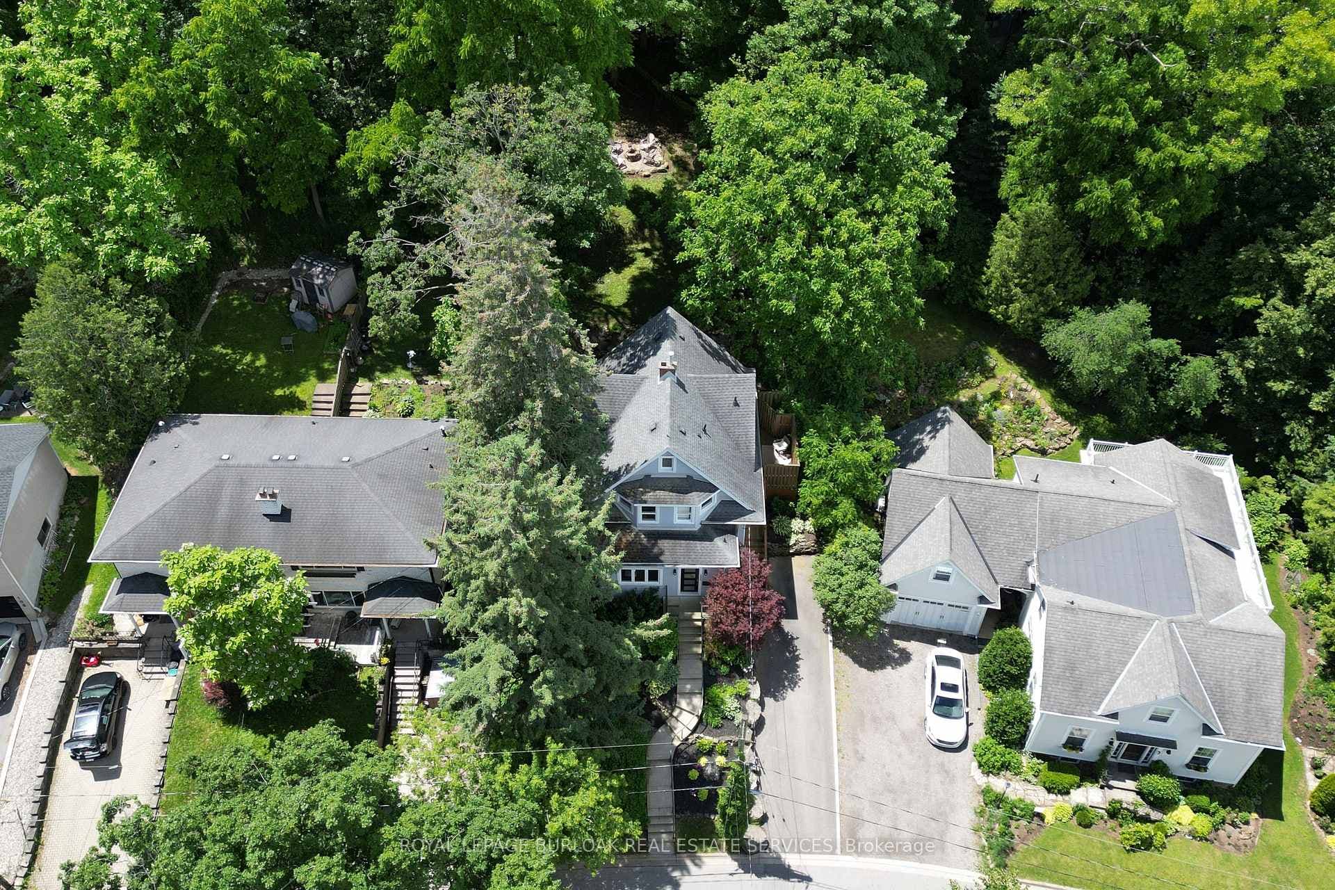 104 Gibson Street photo 49