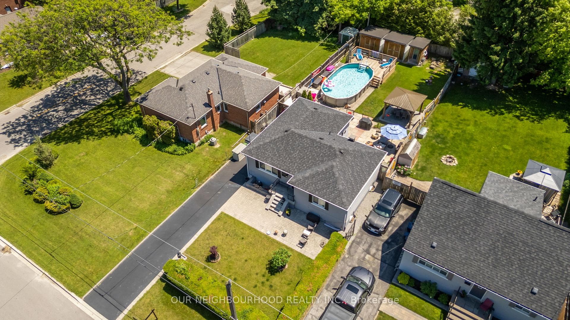 69 Adanac Drive photo 34
