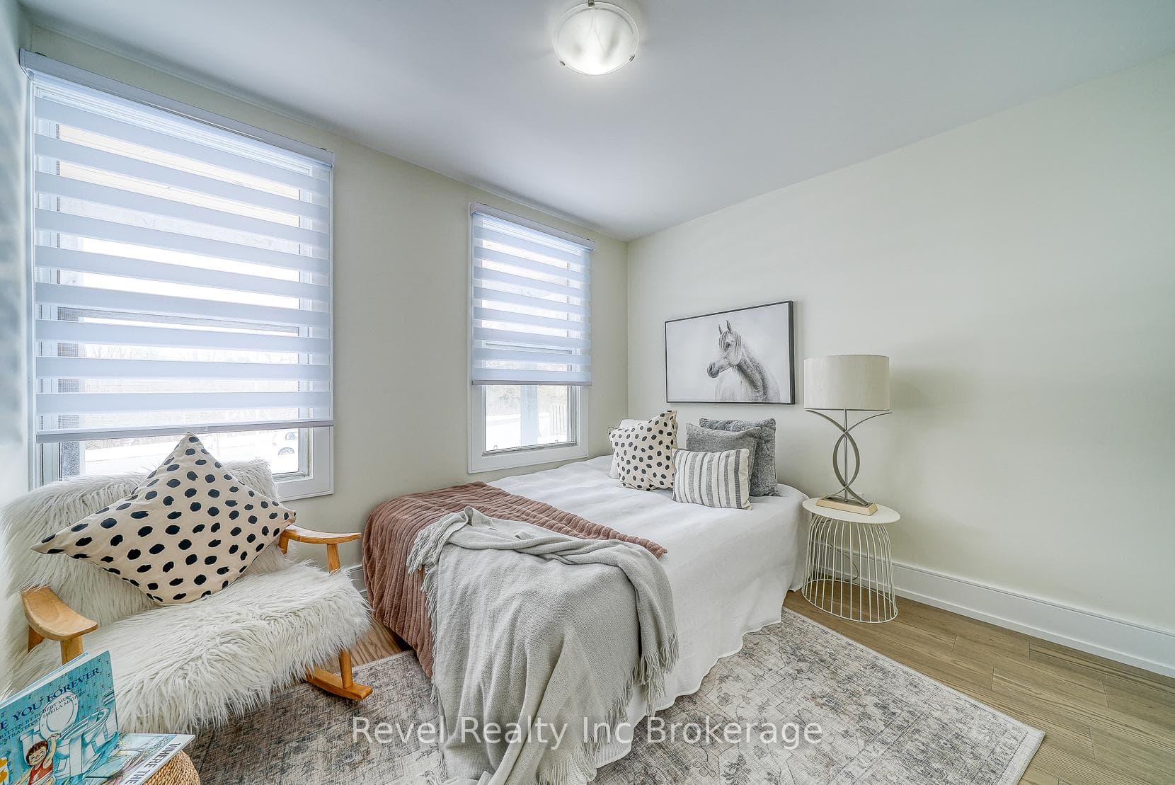 241 Charles Street photo 12
