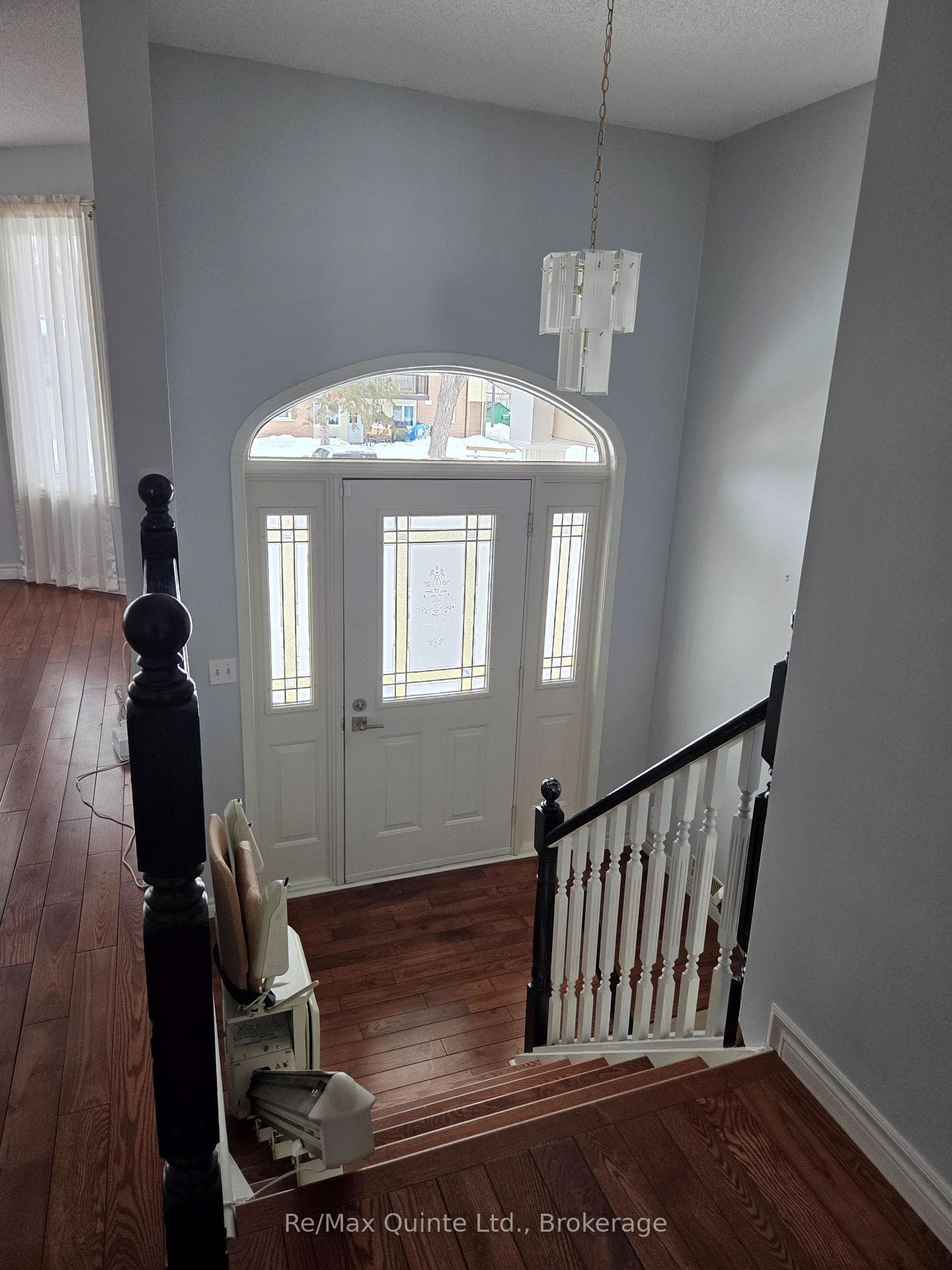 14 McCamon Avenue photo 4