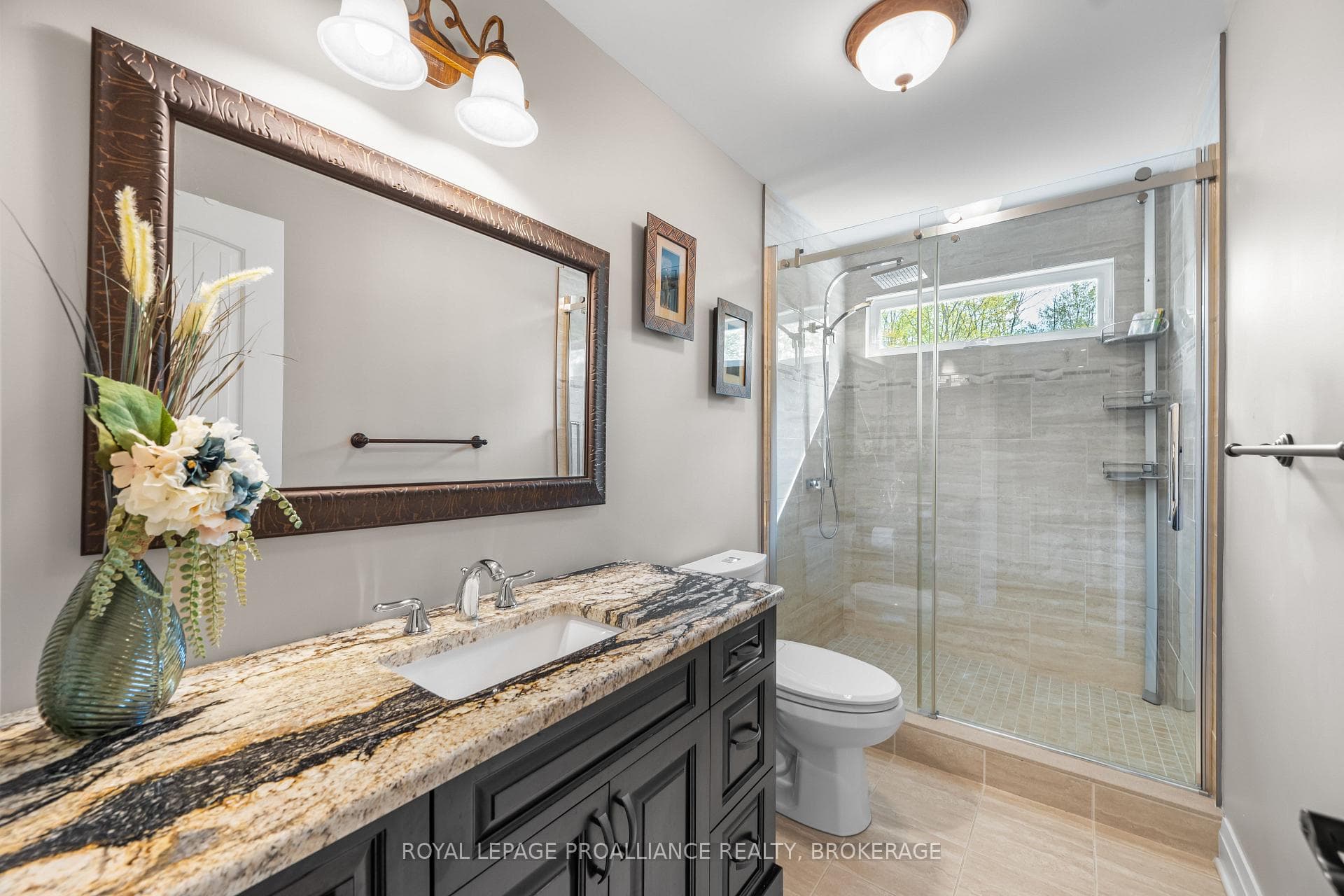 2918 Leeman Road photo 27
