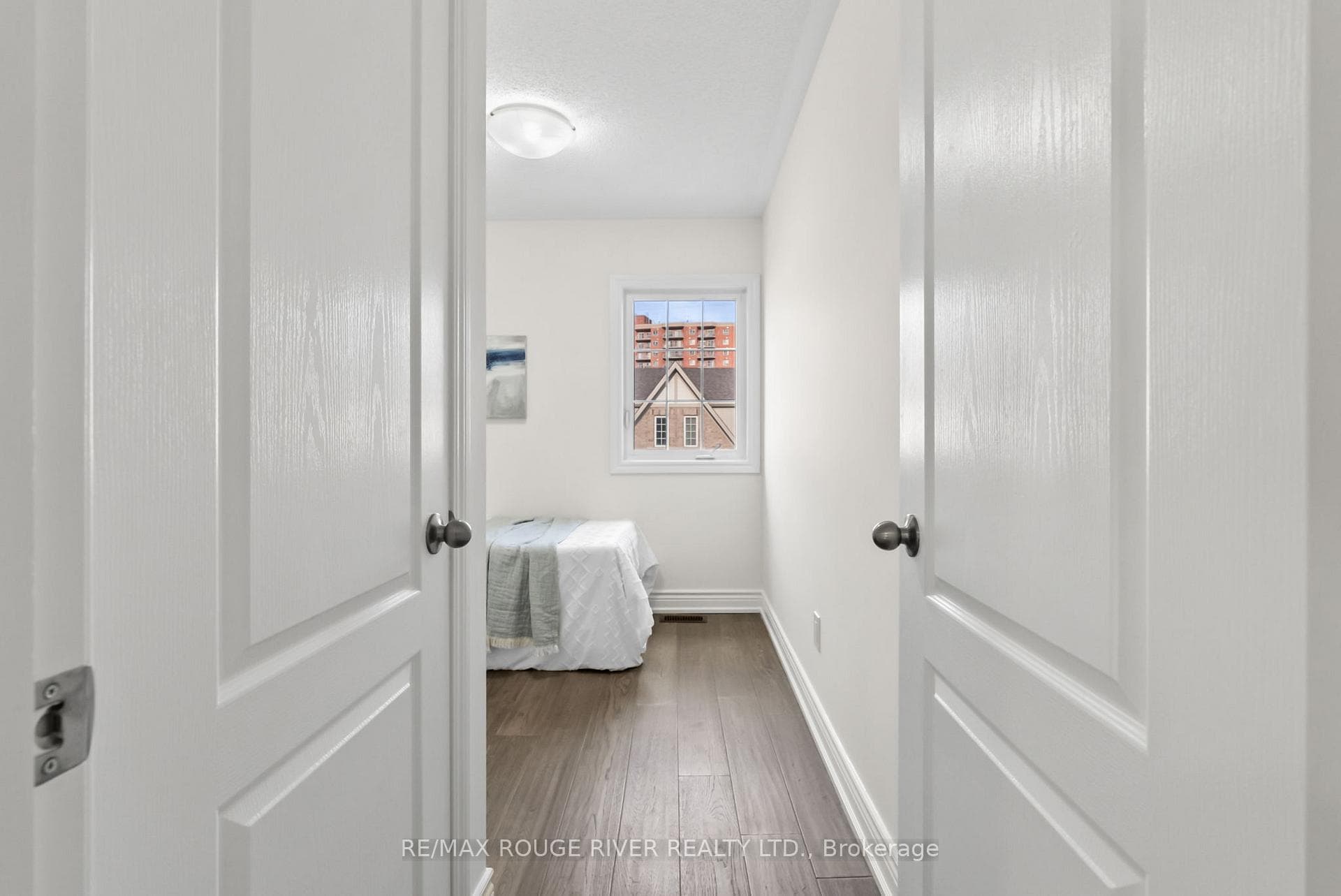 4 Benjamin Way photo 30