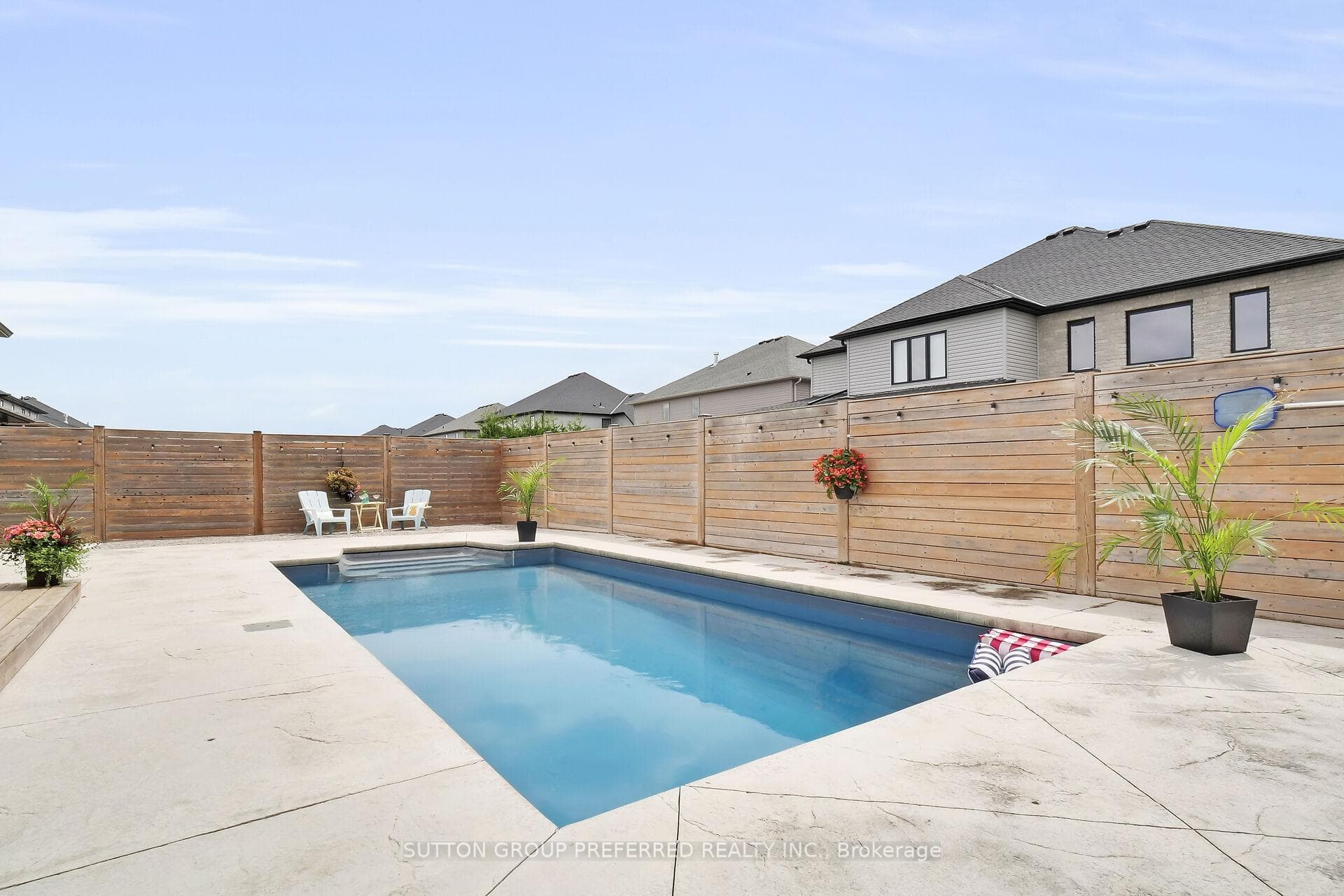 6469 Storey Chase photo 36