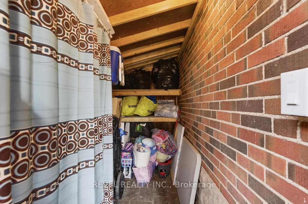 44 Jefferson Avenue photo 14
