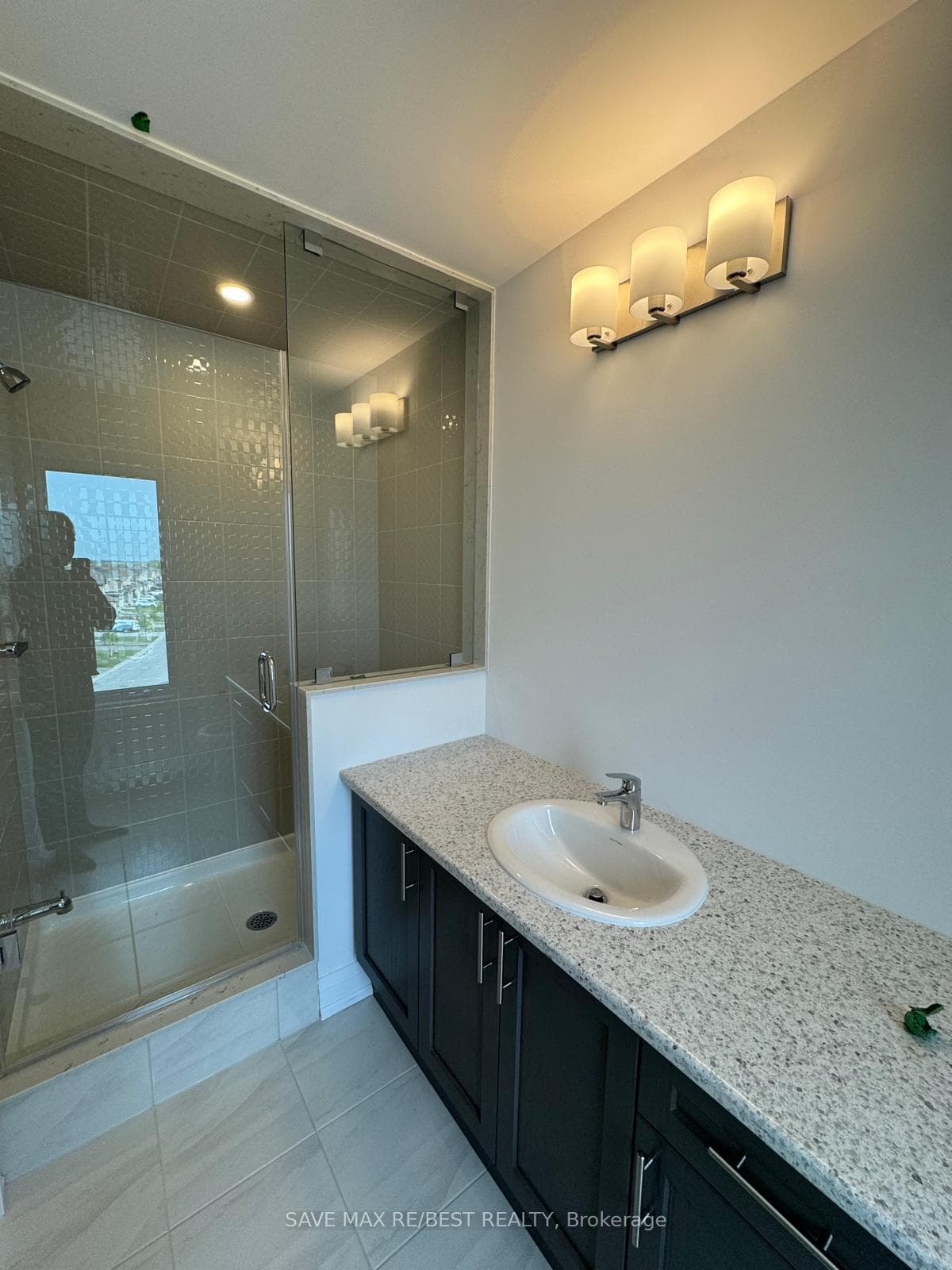 182 Lageer Drive photo 20