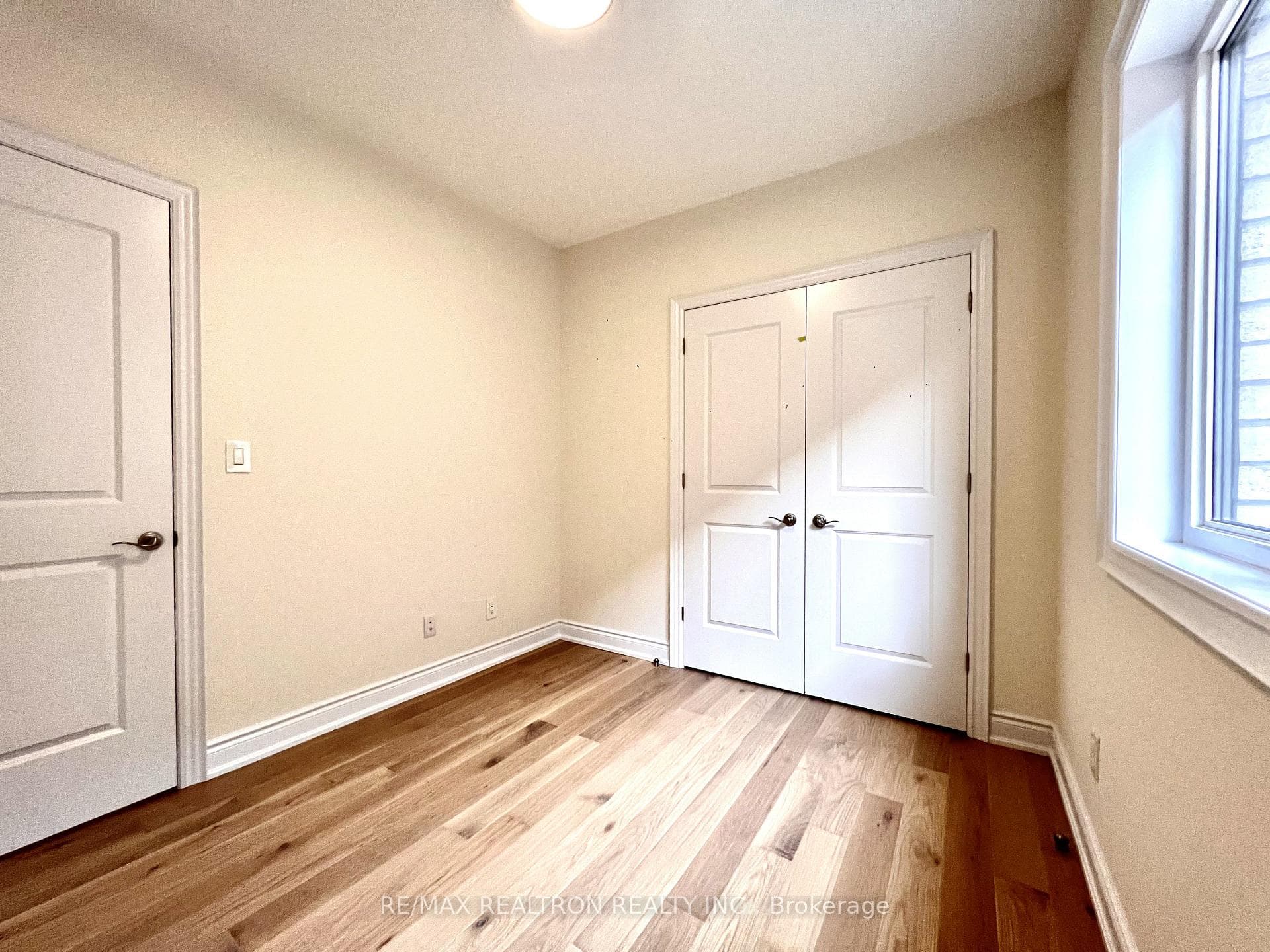 99 Bearberry Road photo 23