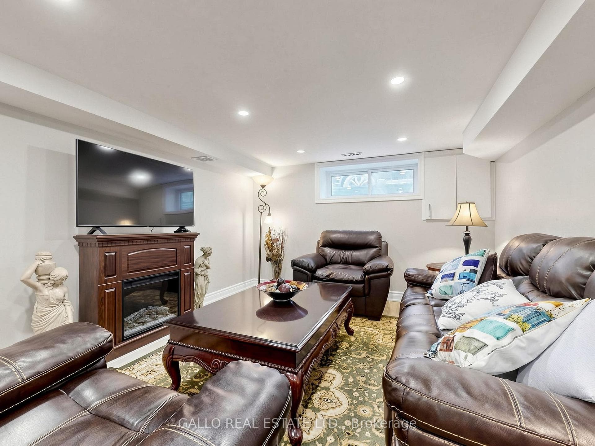 36 Elmvale Boulevard photo 20