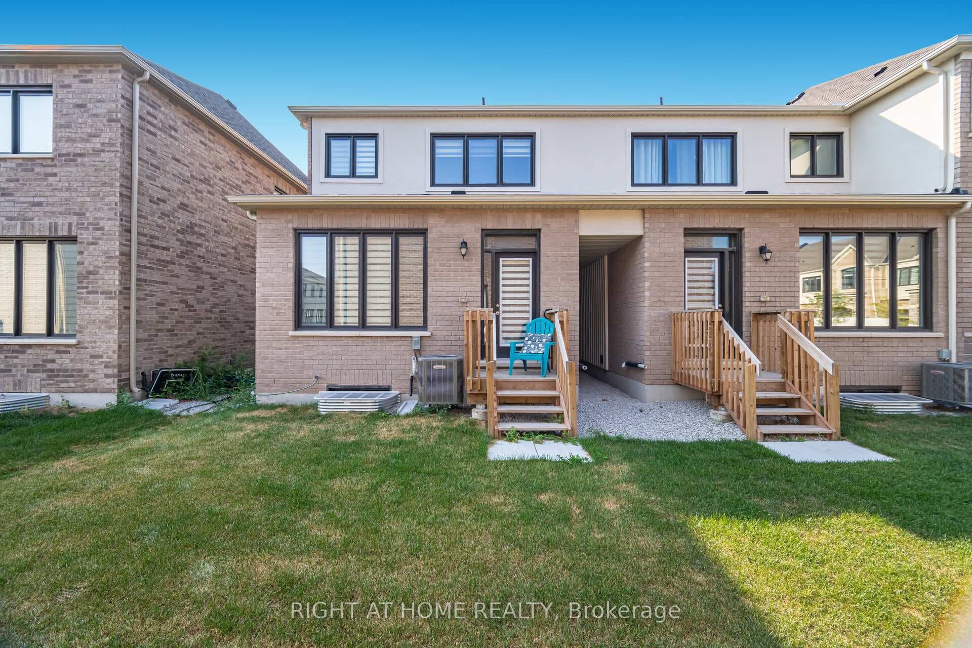 462 Celandine Terrace photo 35