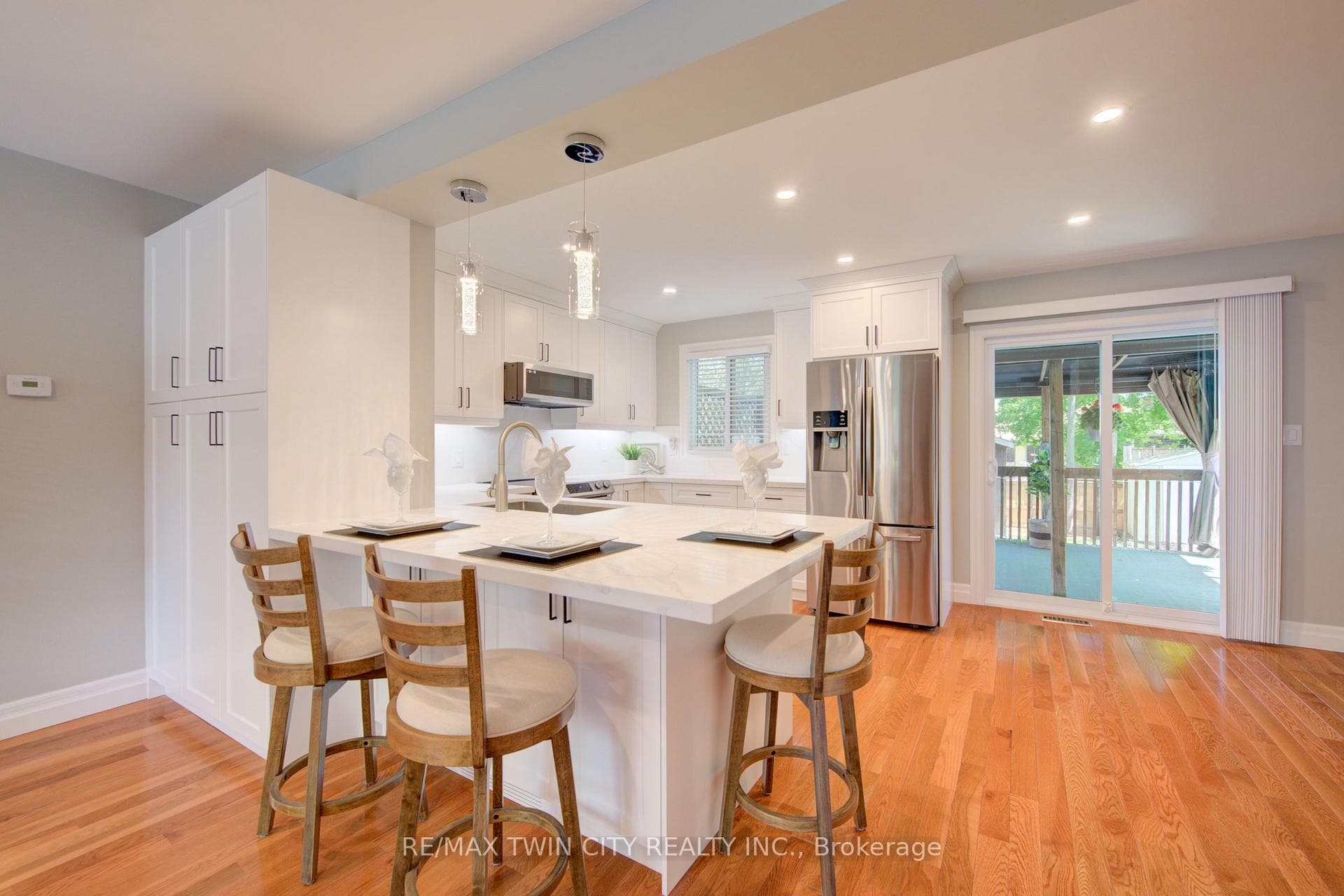 432 Lee Avenue Unit A photo 10