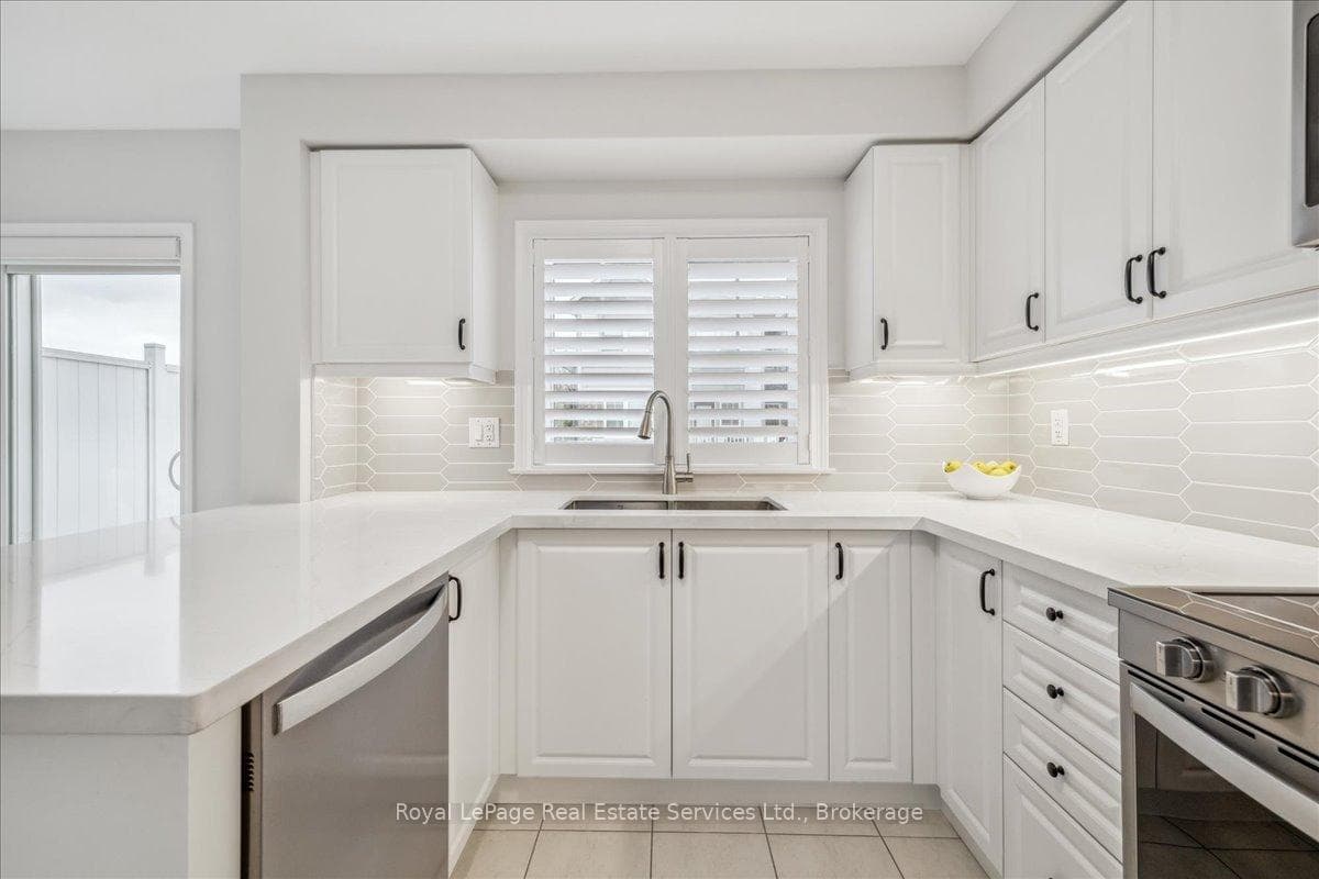 22 SPRING CREEK Drive Unit 72 photo 12