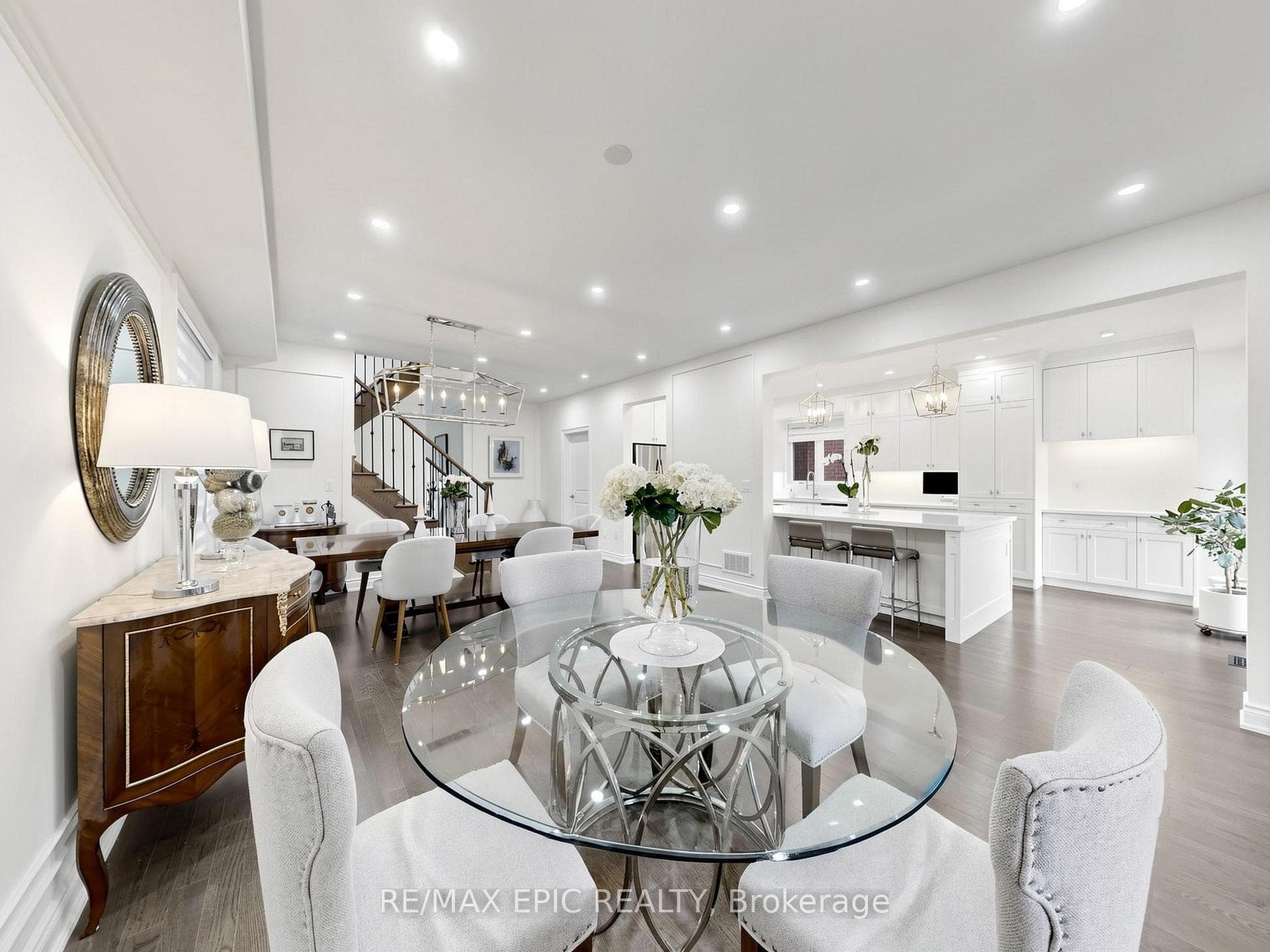 122 Scarlet Way photo 14