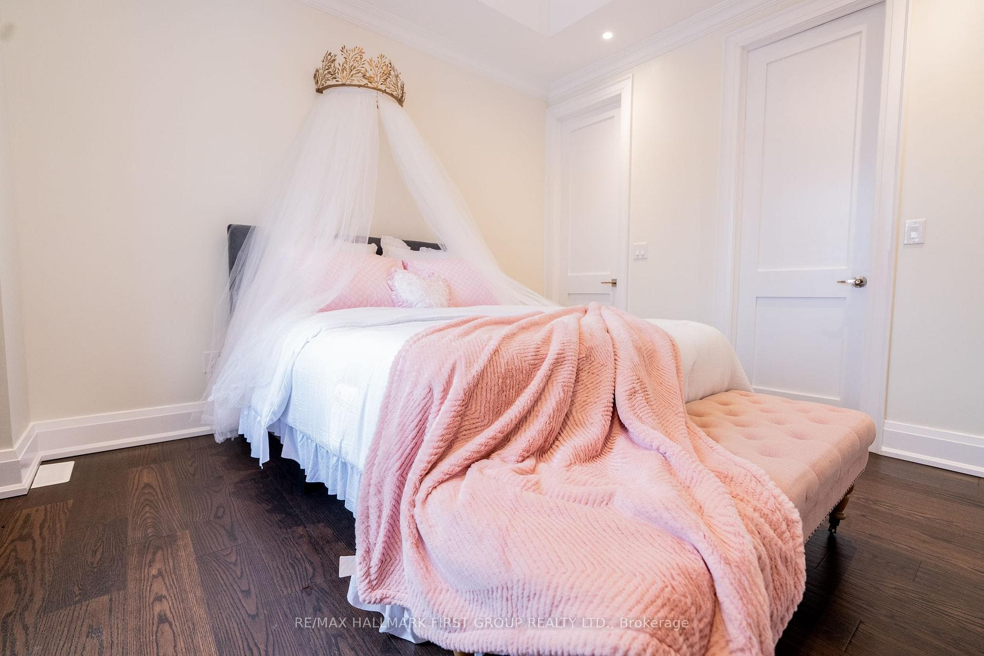 3836 Ellesmere Road photo 32