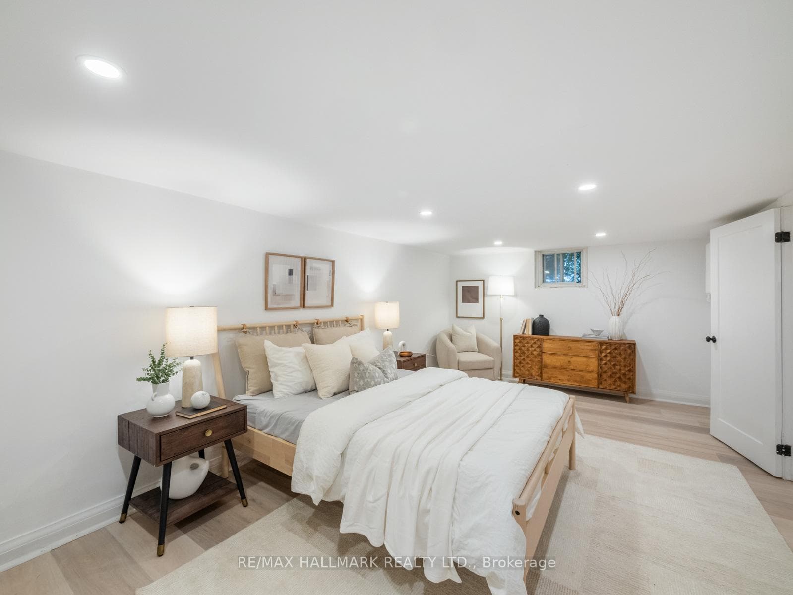 37 Briar Dale Boulevard photo 26