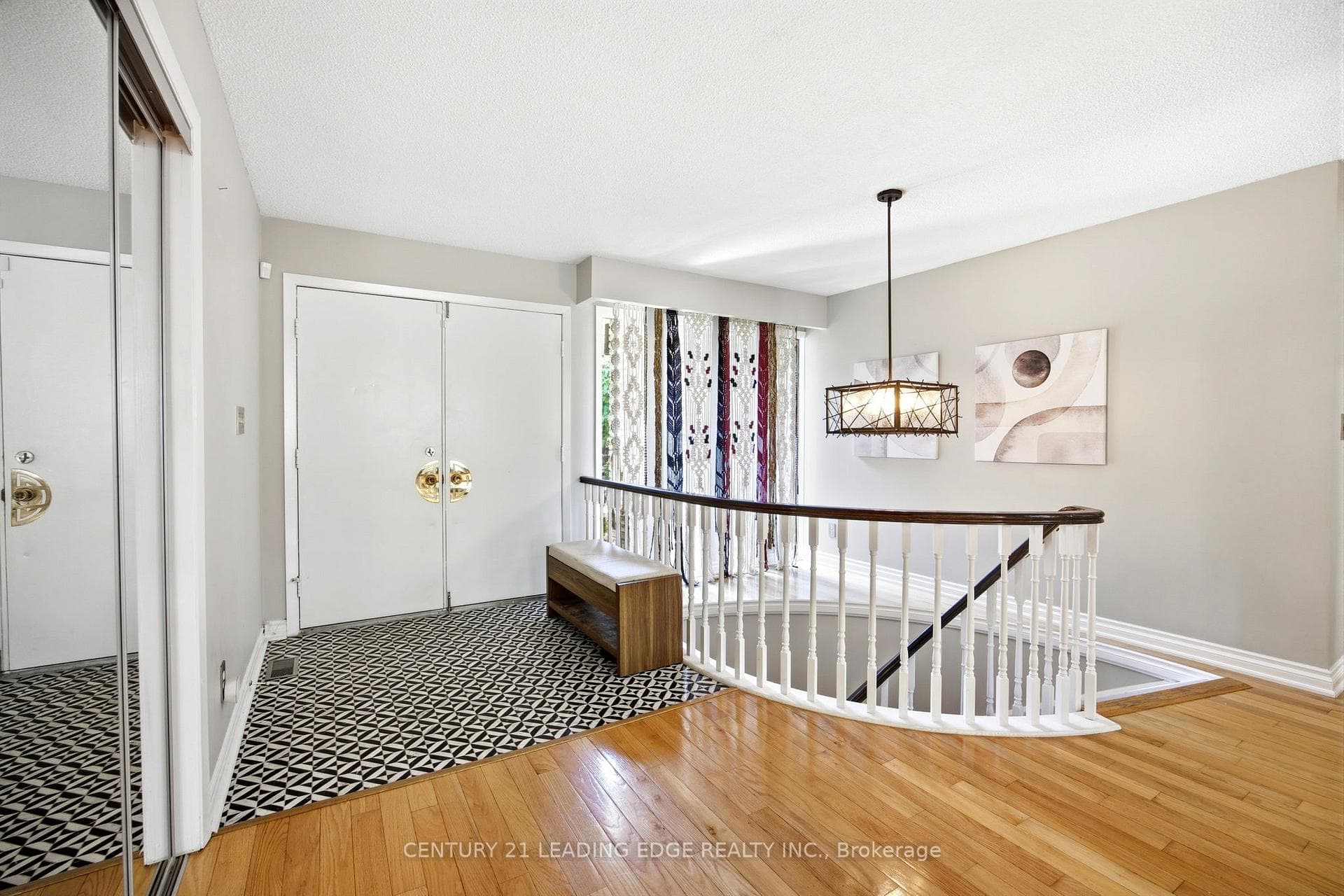 128 Marica Avenue photo 4