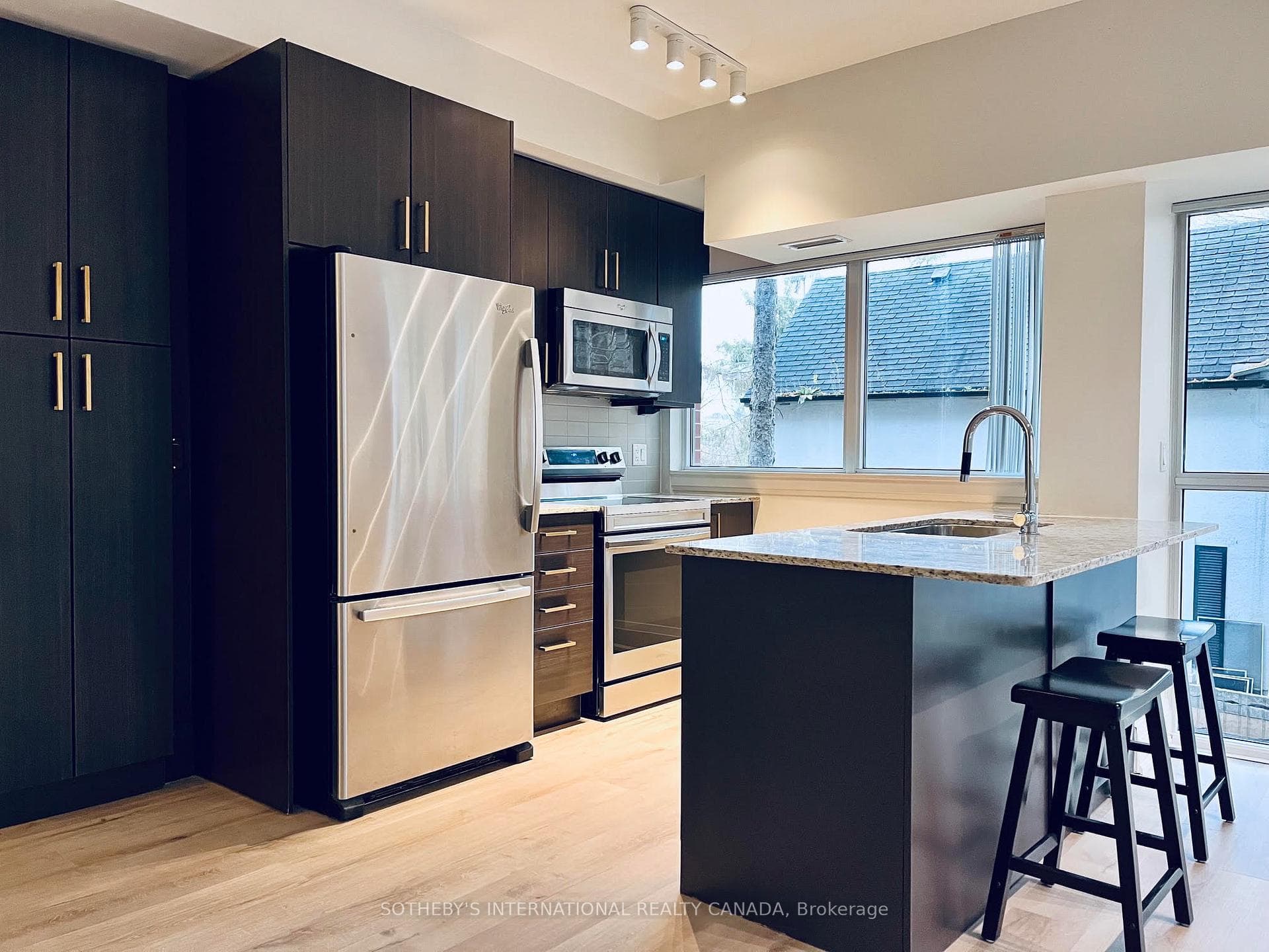 8302 Islington Avenue Unit 209 photo 5