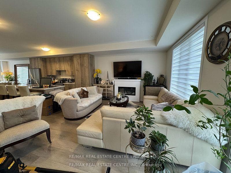 1356 William Halton Parkway photo 14