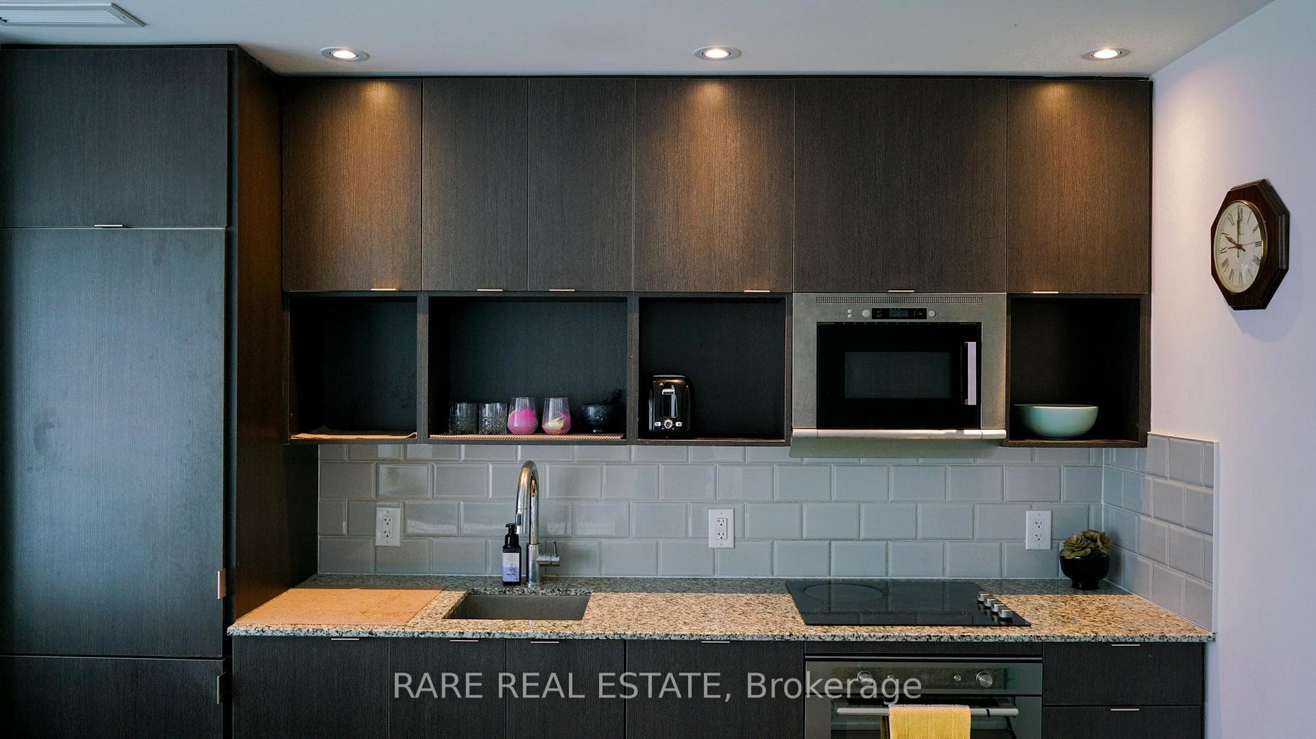 89 Mcgill Street Unit 3206 photo 2