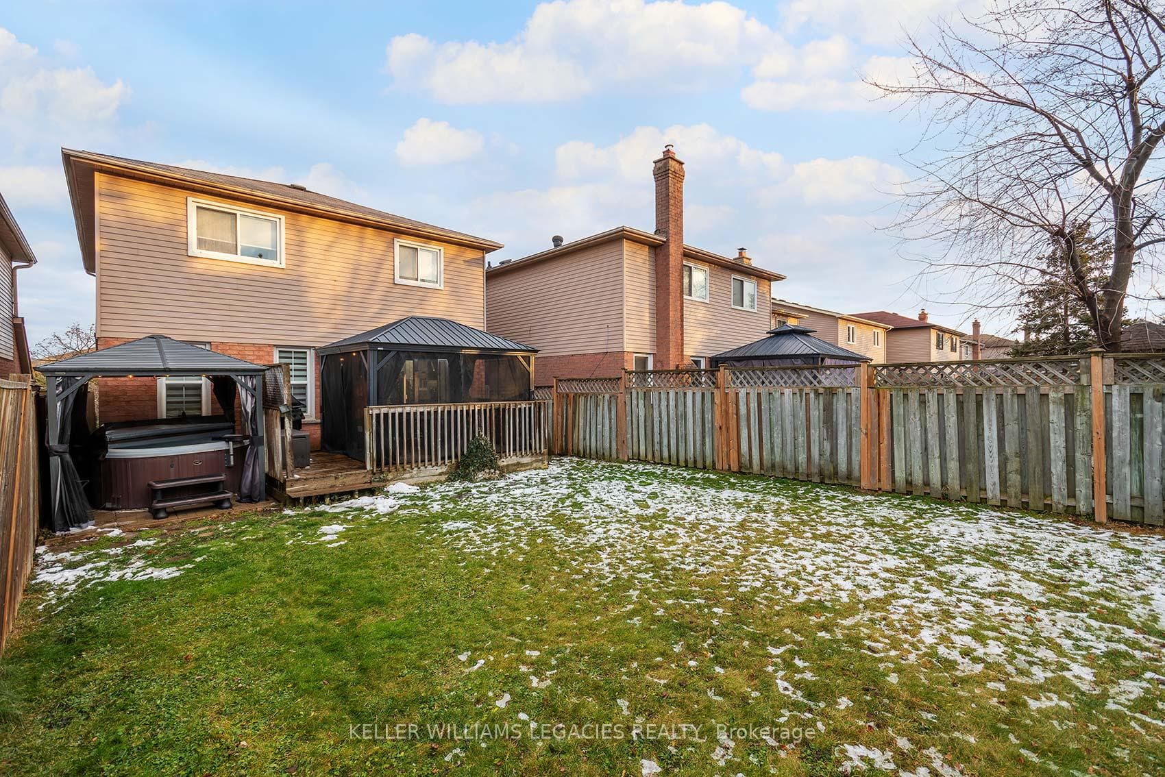 24 Newgate Place photo 33