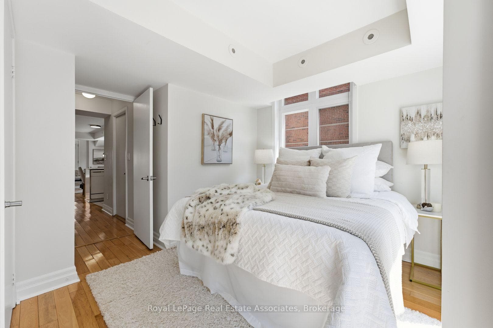415 Jarvis Street Unit 206 photo 14