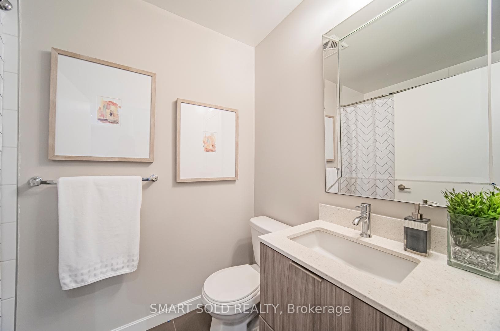 50 Forest Manor Road Unit 1607 photo 7