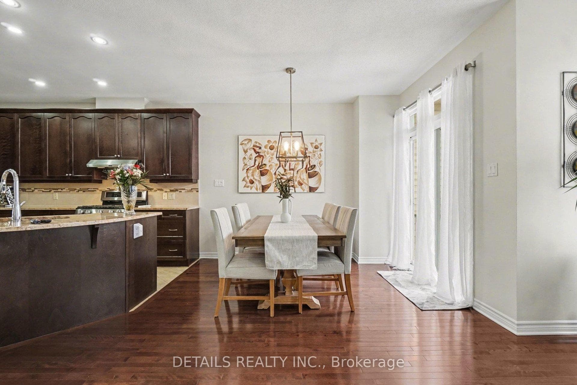 112 Whispering Winds Way photo 9