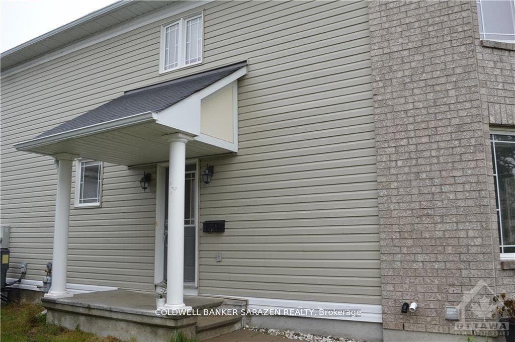 252 Moss Grove Street photo 2