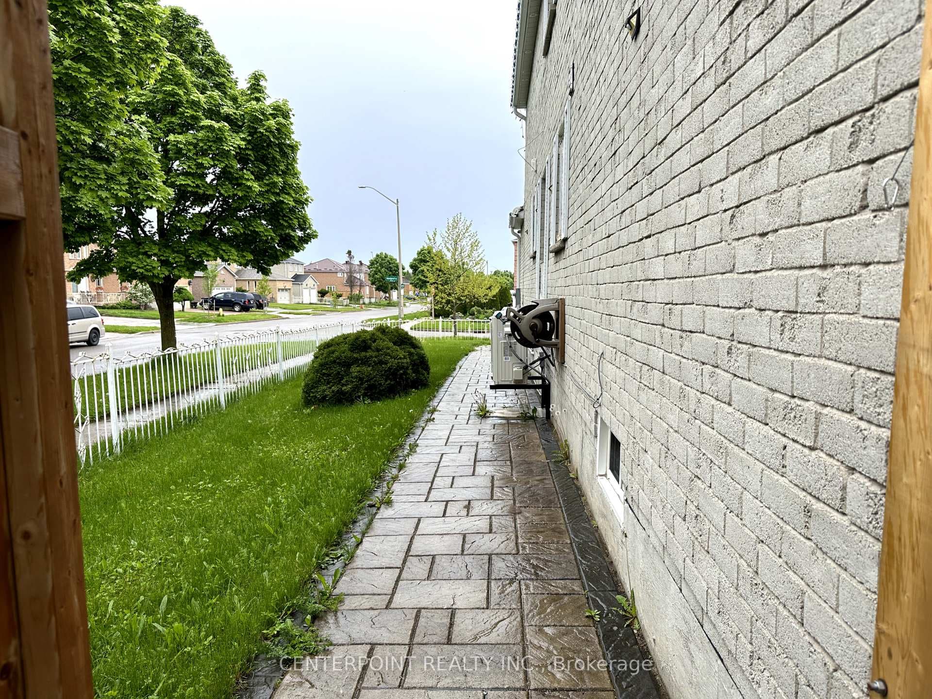 68 Neeland Road Unit Basemen photo 11