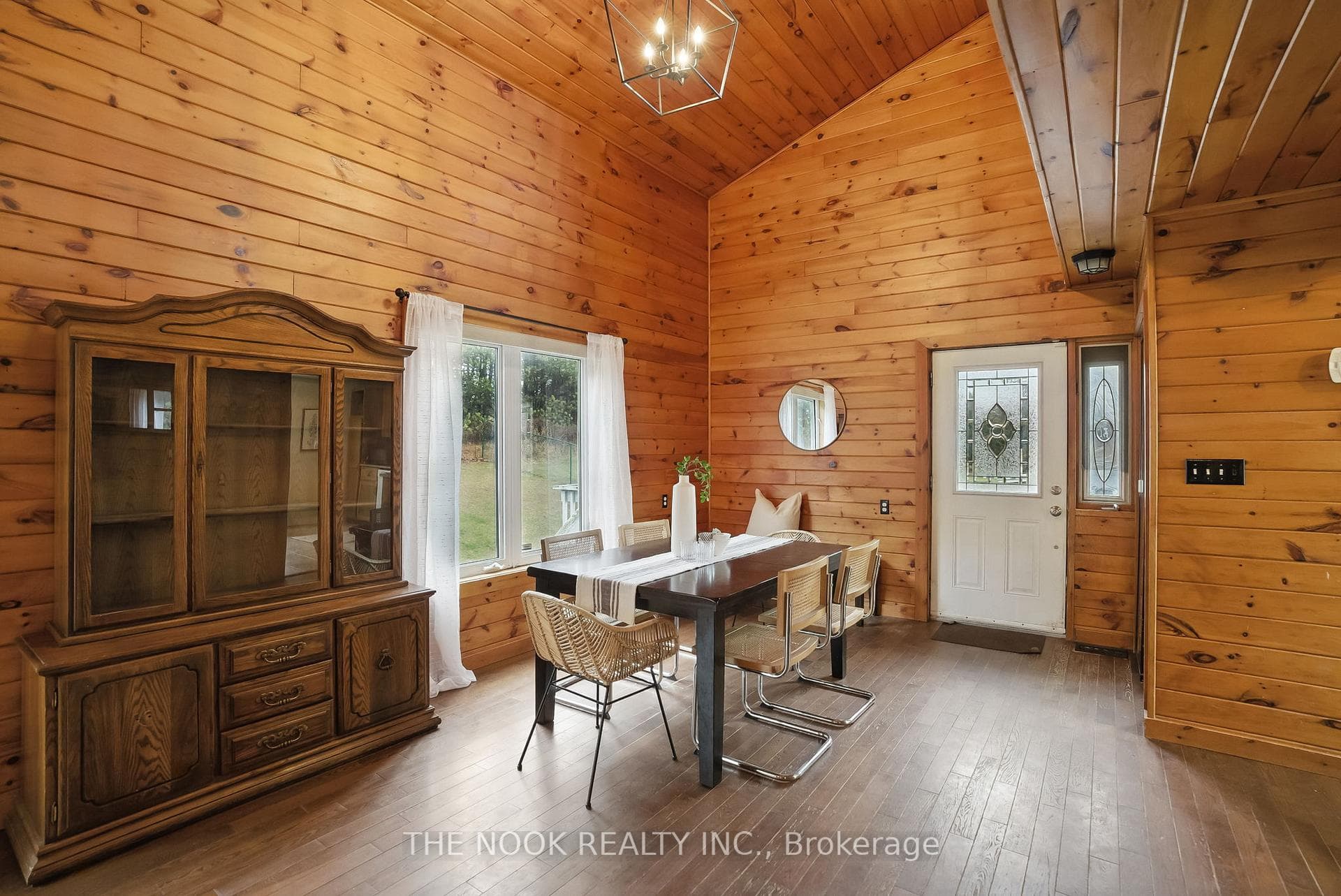 15462 Telephone Road photo 8