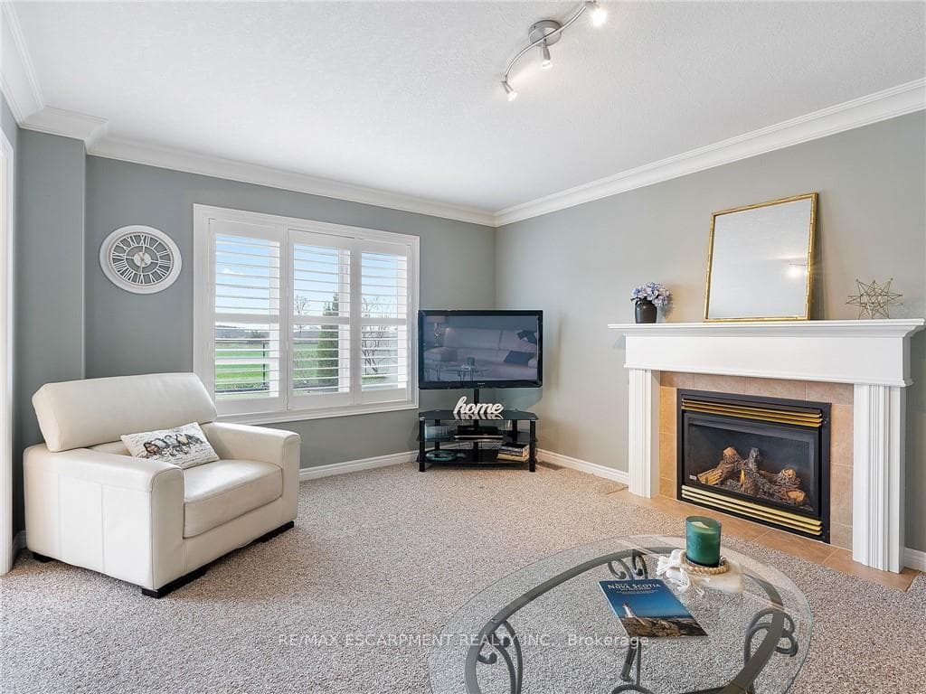 38 Claymore Crescent photo 16