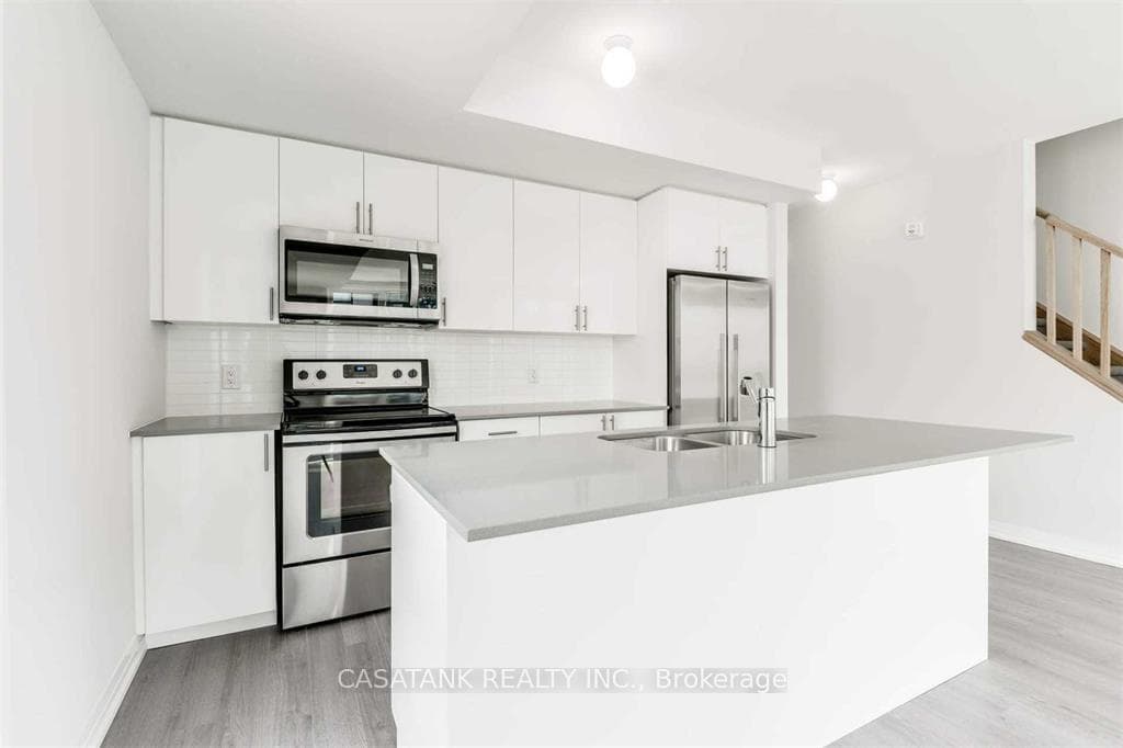 1202 Main Street Unit 208 photo 8