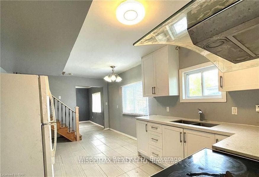 495 GRANDVIEW Road photo 13